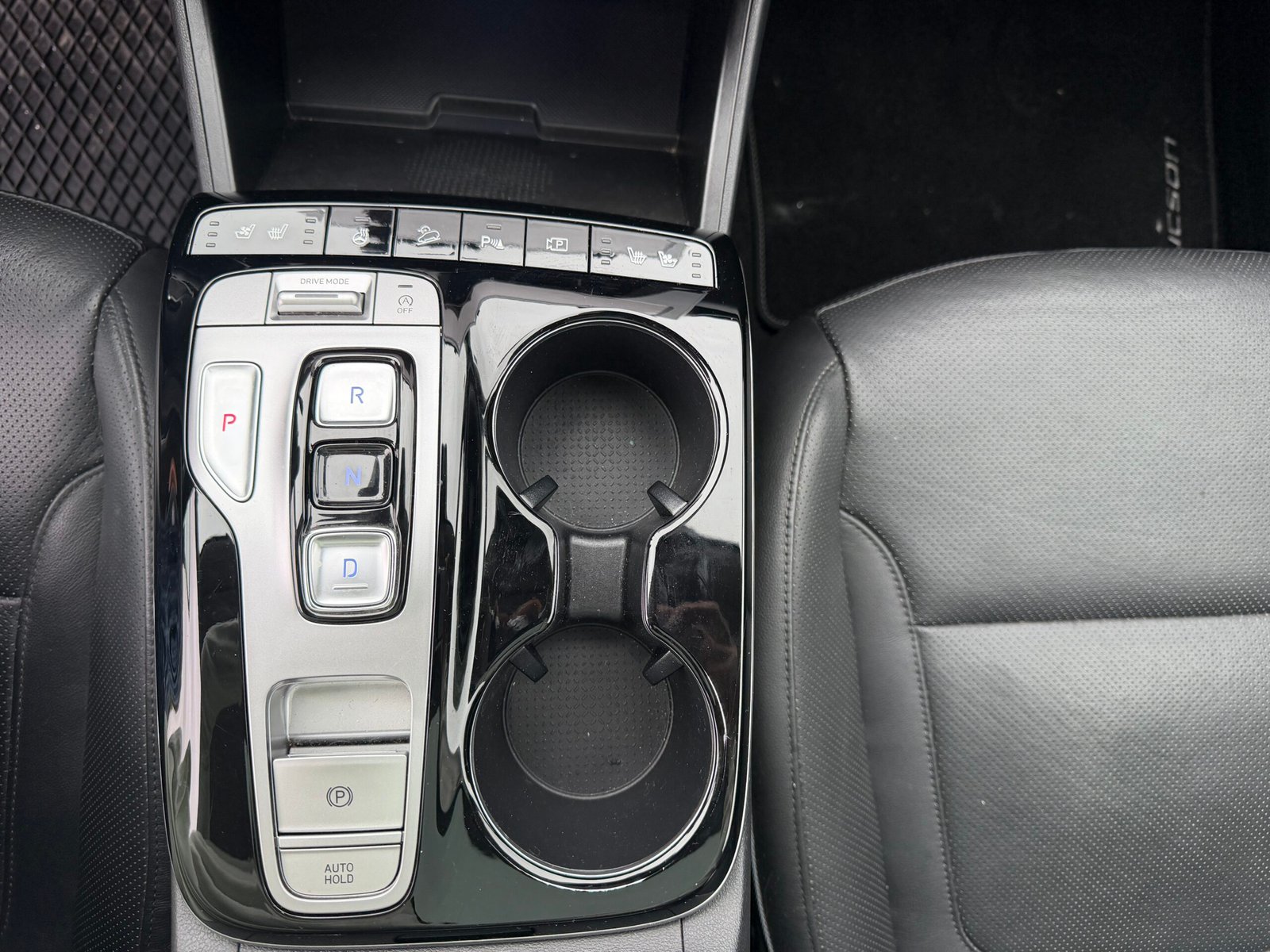 HYUNDAI Tucson Executive IV 1.6 CRDi  Hybrid diesel 136ch 2WD Boîte auto