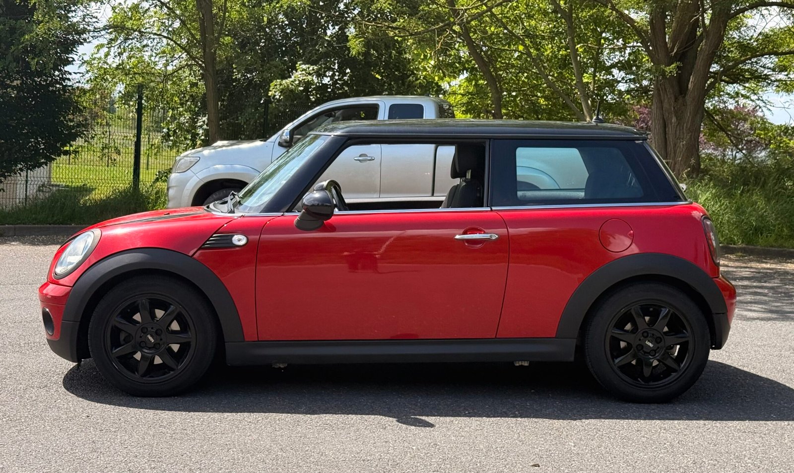 MINI MINI 2 (R56) LCI One 1.6 i 98 cv