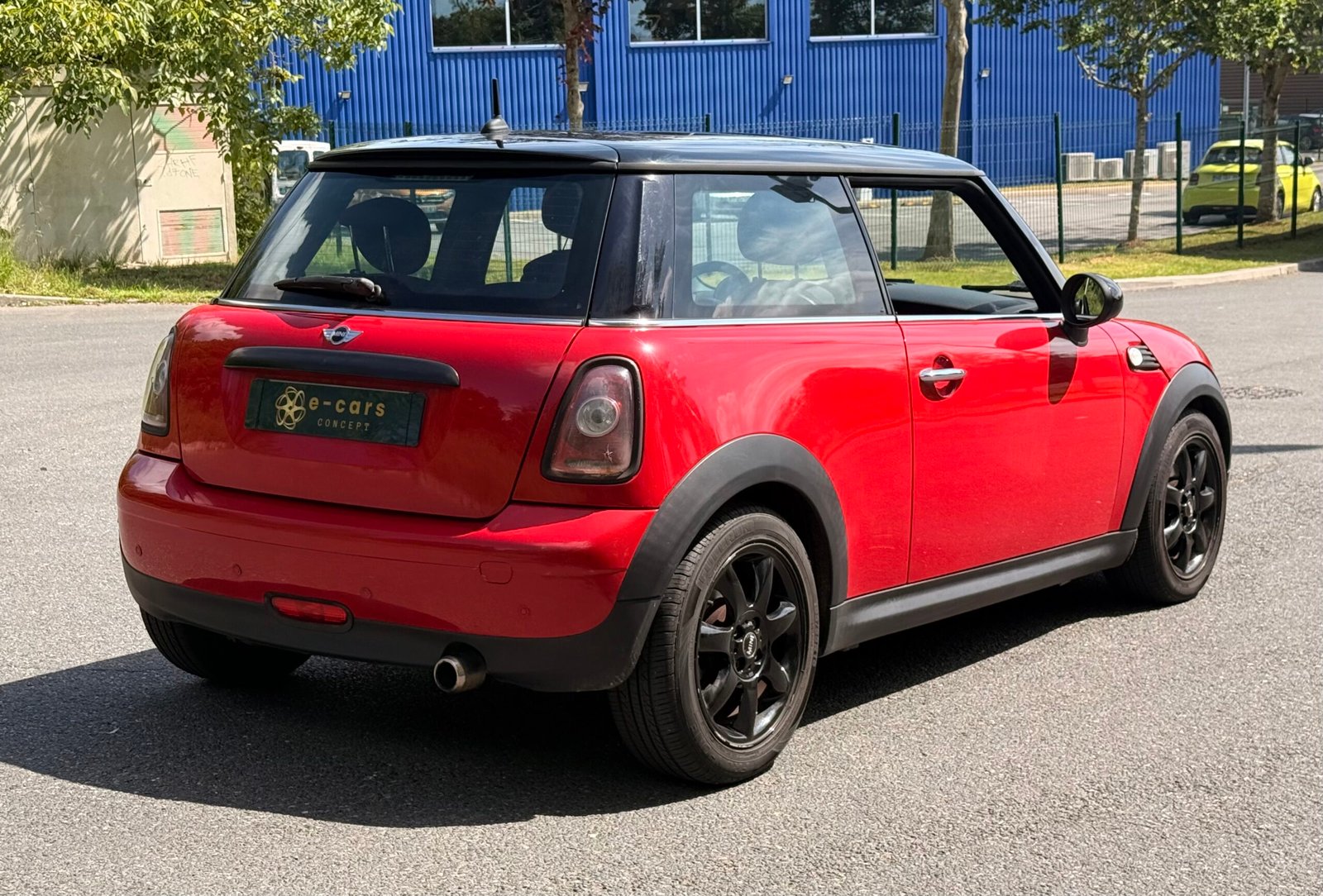 MINI MINI 2 (R56) LCI One 1.6 i 98 cv