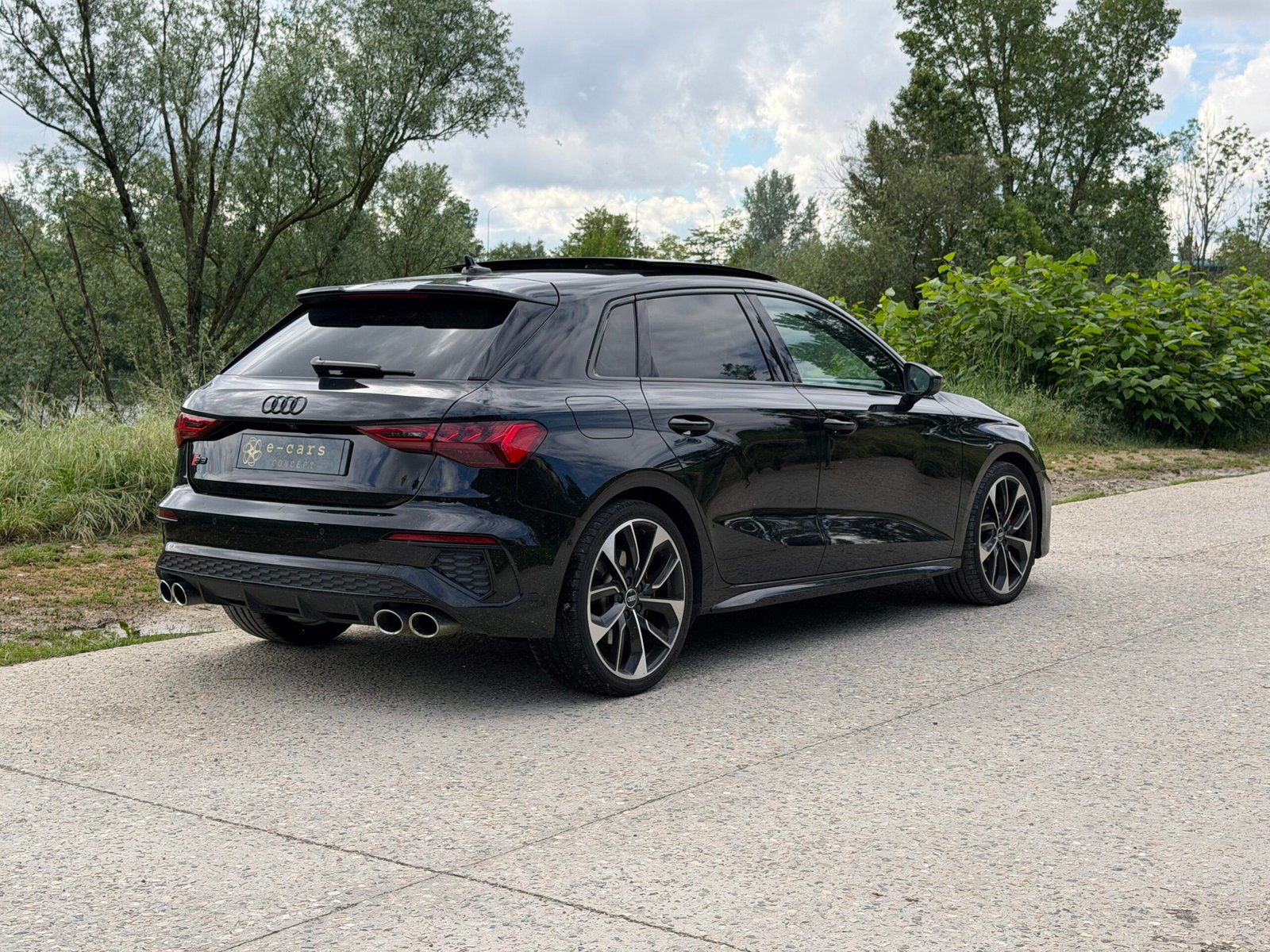 Audi S3 8Y SportBack Quattro DSG7 310ch Automatique