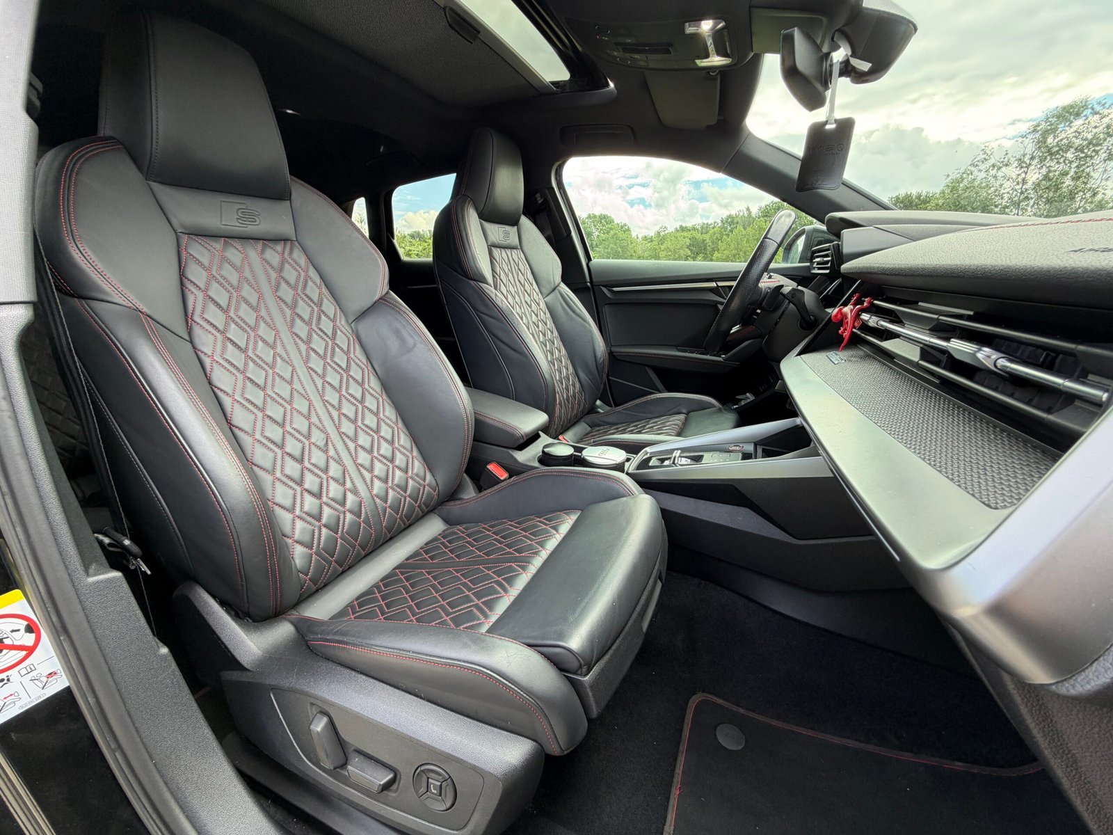 Audi S3 8Y SportBack Quattro DSG7 310ch Automatique