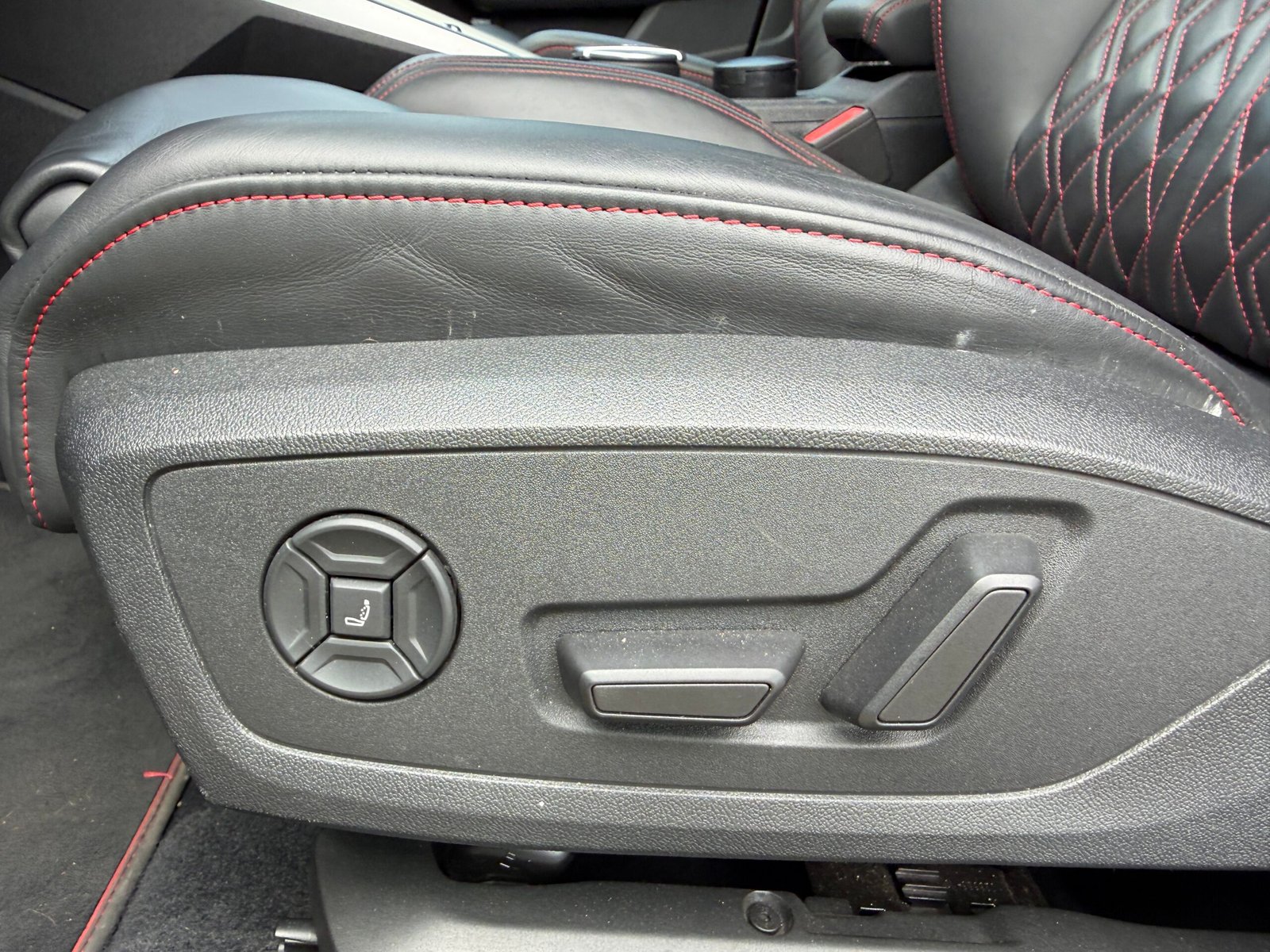 Audi S3 8Y SportBack Quattro DSG7 310ch Automatique