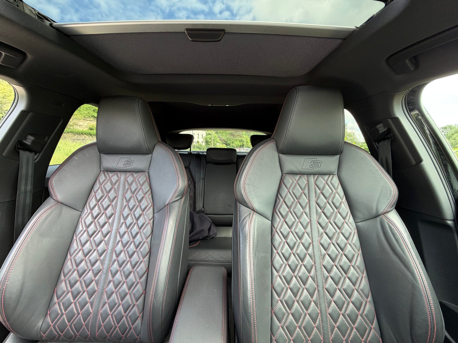 Audi S3 8Y SportBack Quattro DSG7 310ch Automatique