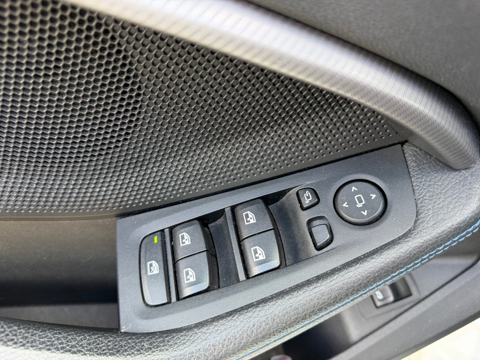 BMW série 1 118d BVA8 automatique 150ch