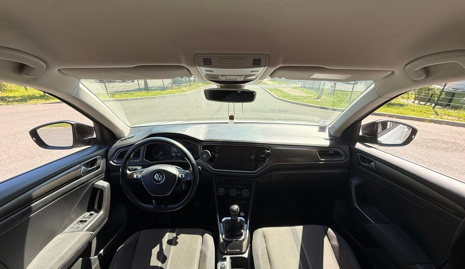 VOLKSWAGEN T-Roc 1.0 TSI 116 cv / Loundge