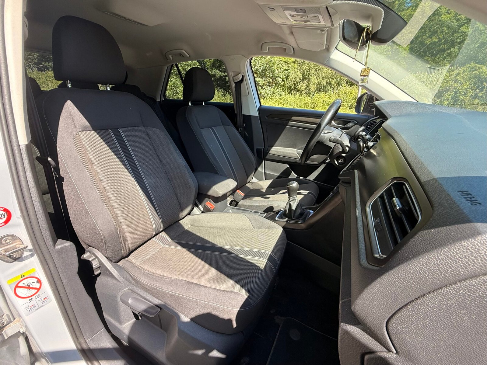 VOLKSWAGEN T-Roc 1.0 TSI 116 cv / Loundge