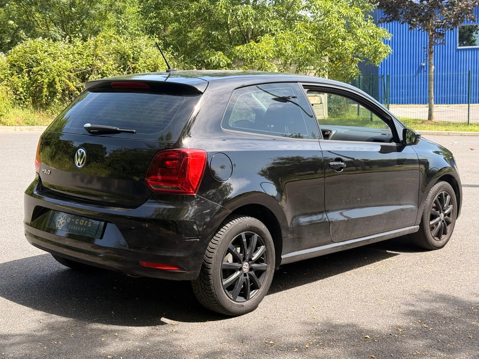 VOLKSWAGEN Polo V 3 portes Phase 2 1.0 i 60 cv / Edition