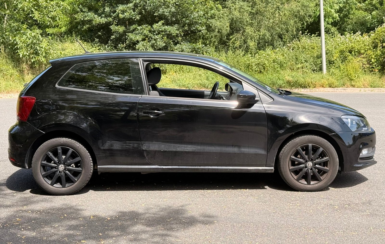 VOLKSWAGEN Polo V 3 portes Phase 2 1.0 i 60 cv / Edition
