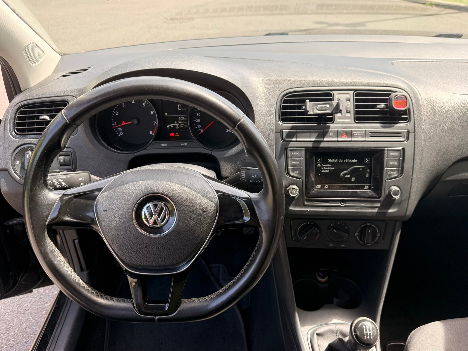 VOLKSWAGEN Polo V 3 portes Phase 2 1.0 i 60 cv / Edition