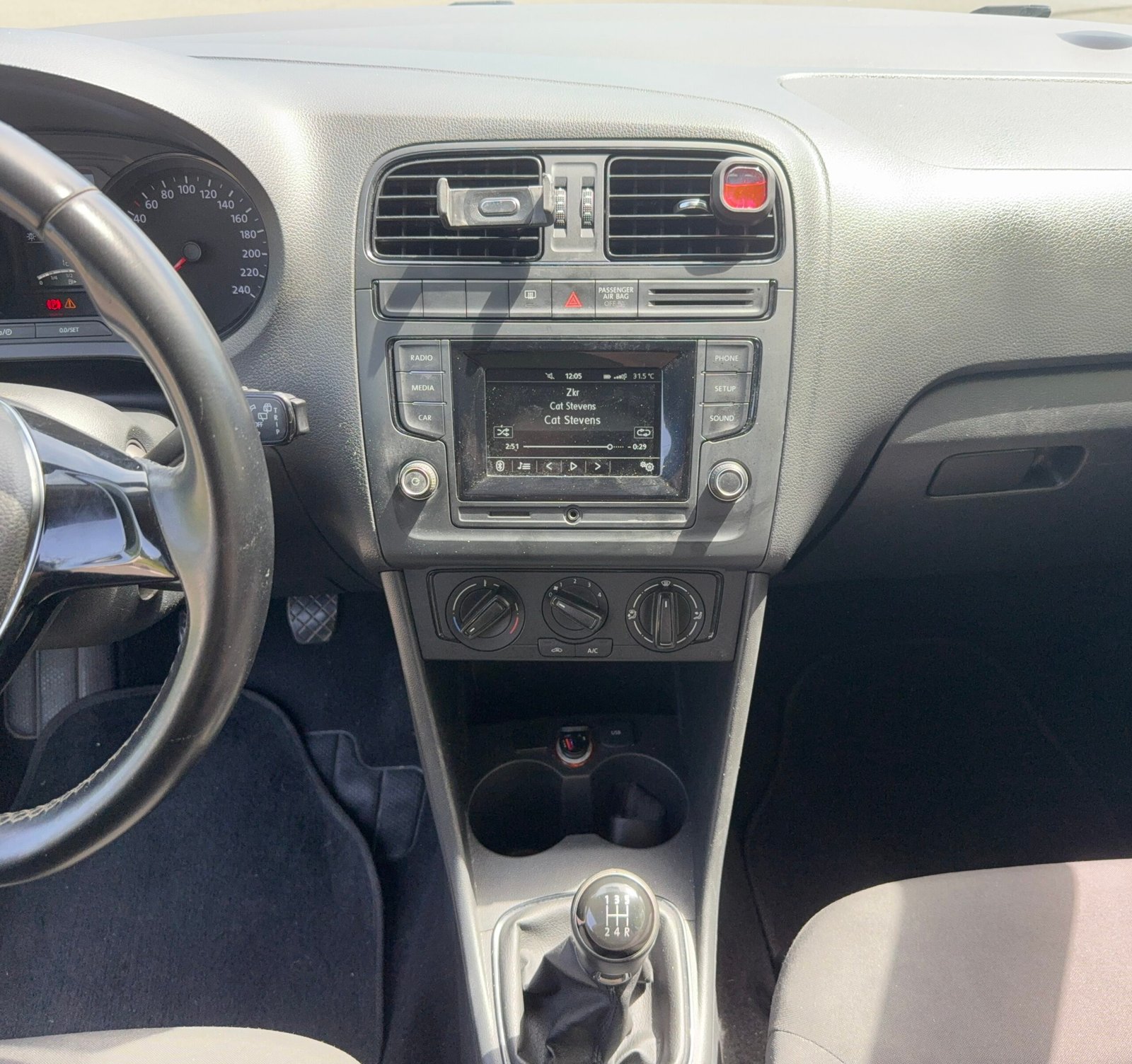 VOLKSWAGEN Polo V 3 portes Phase 2 1.0 i 60 cv / Edition