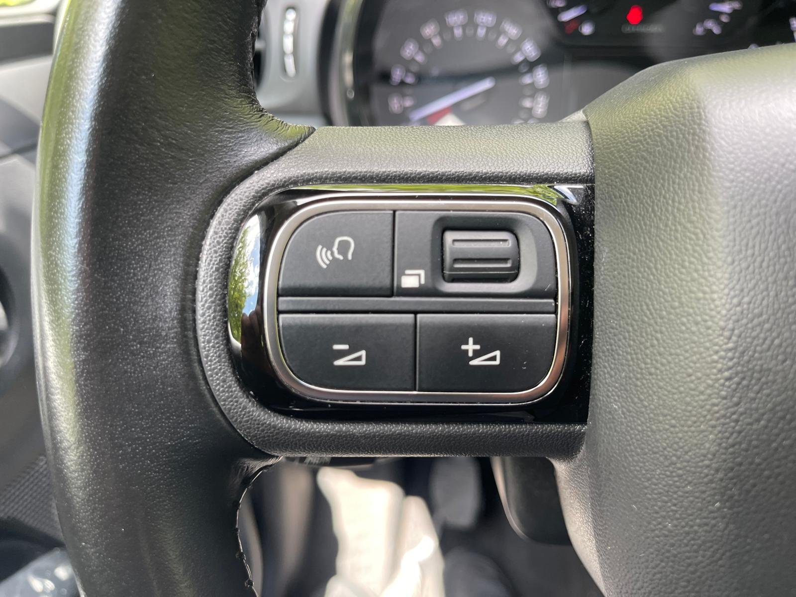 CITROËN C3 Phase 2 1.2 VTi PureTech 12V 83 cv SHINE