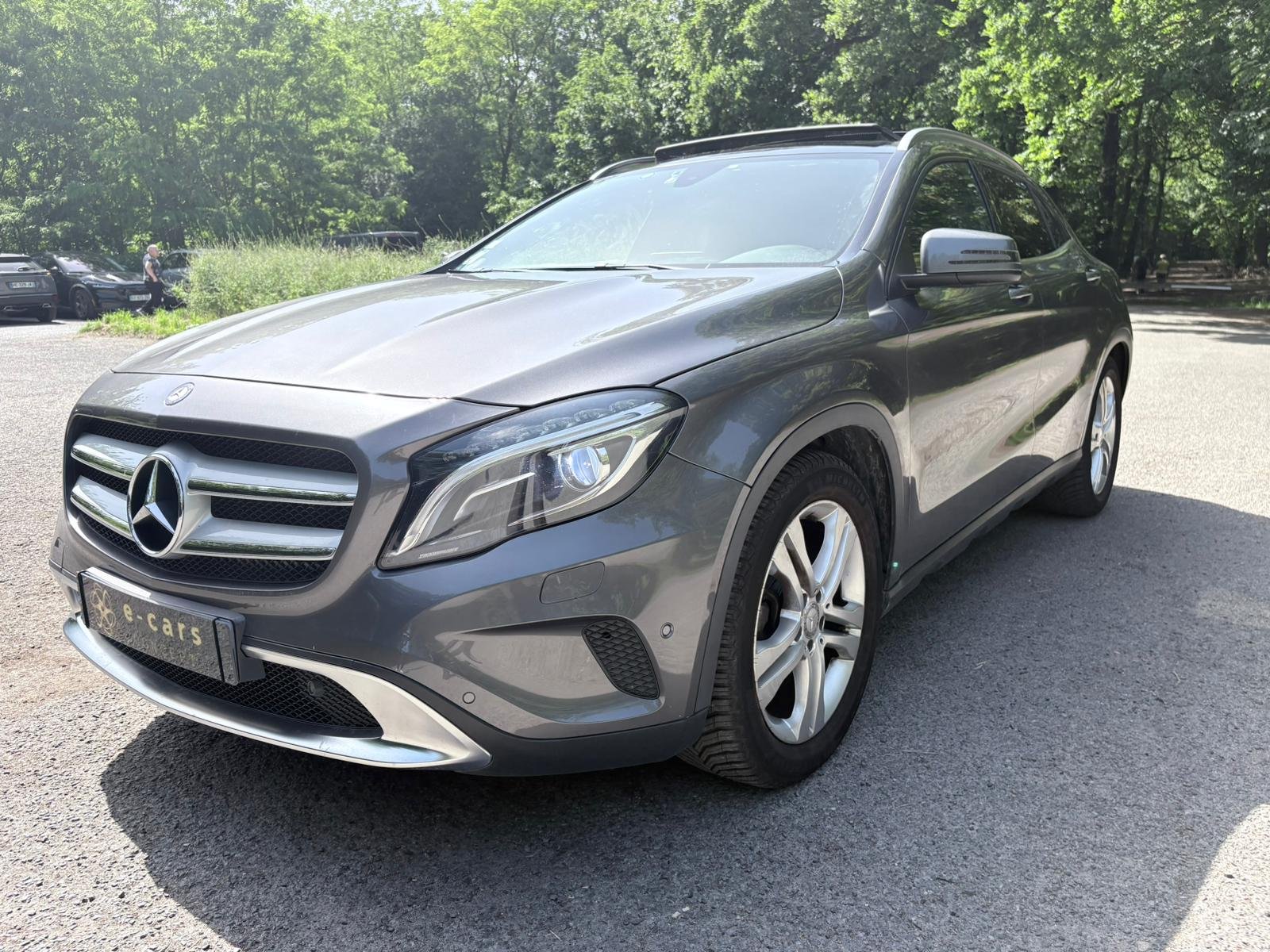 MERCEDES-BENZ Classe GLA 180 1.6 i 16V Turbo 7G-DCT 122 FASCINATION