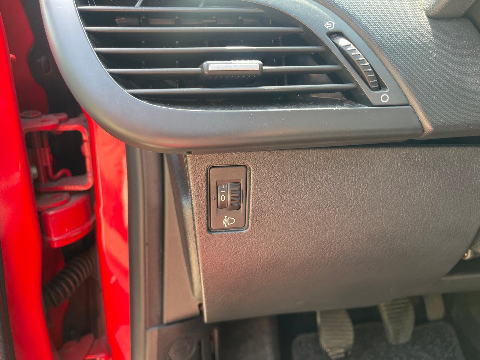 Peugeot 207 16v 90
