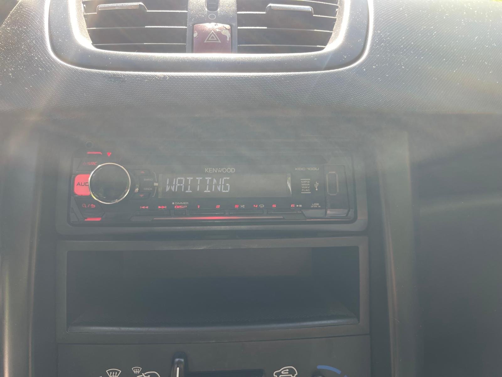Peugeot 207 16v 90