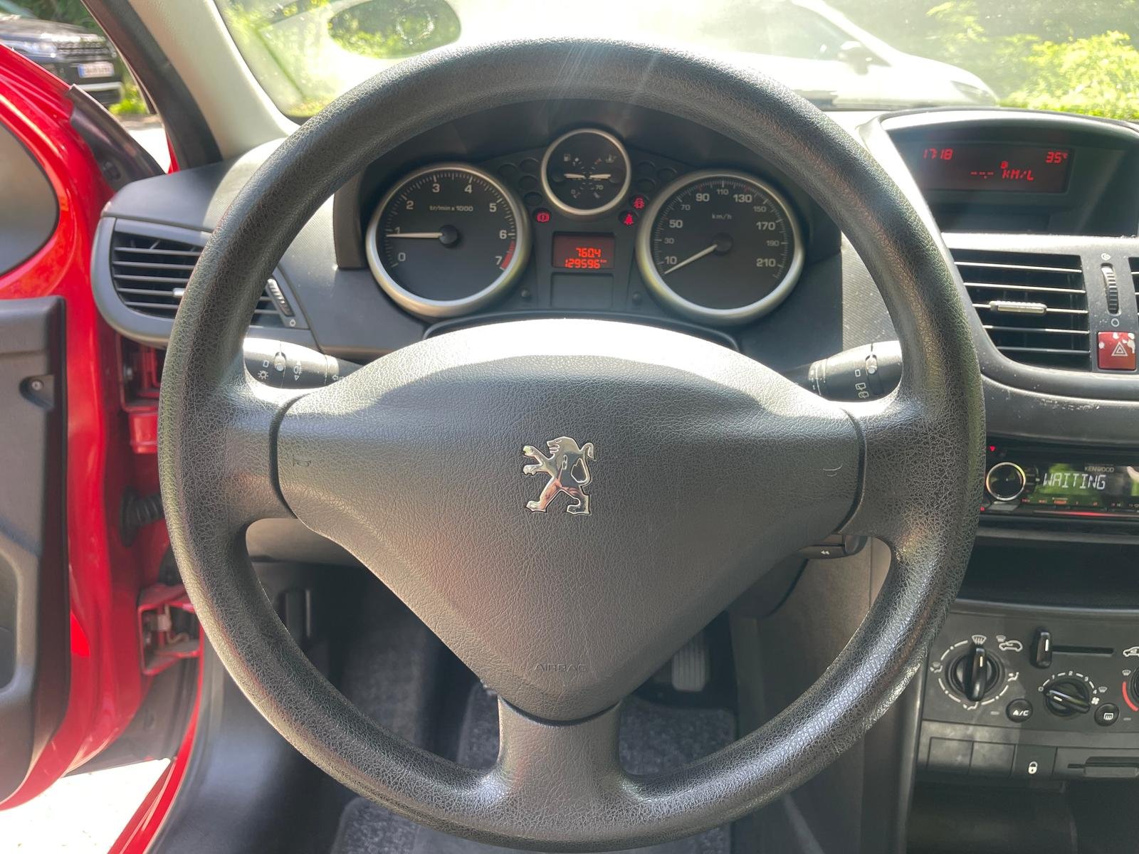 Peugeot 207 16v 90