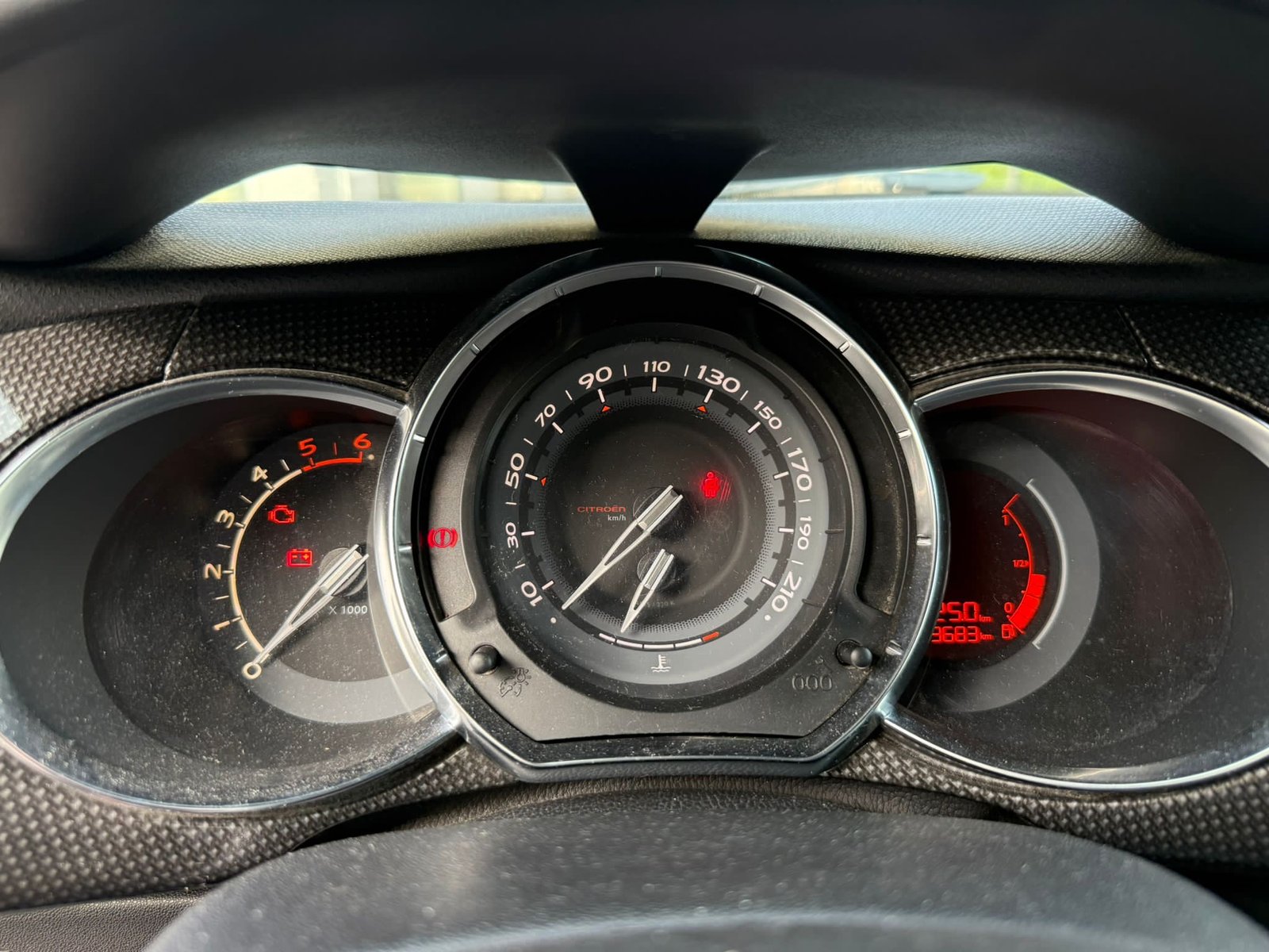 CITROËN DS3 sport chic 115ch