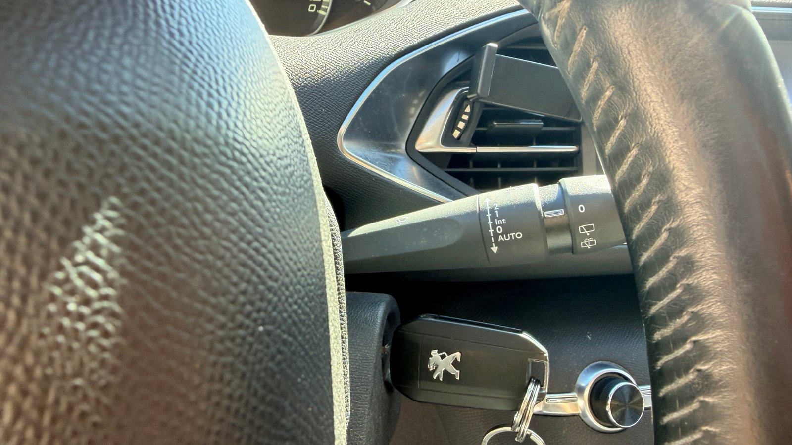 Peugeot 308 1.6 THP 125cv