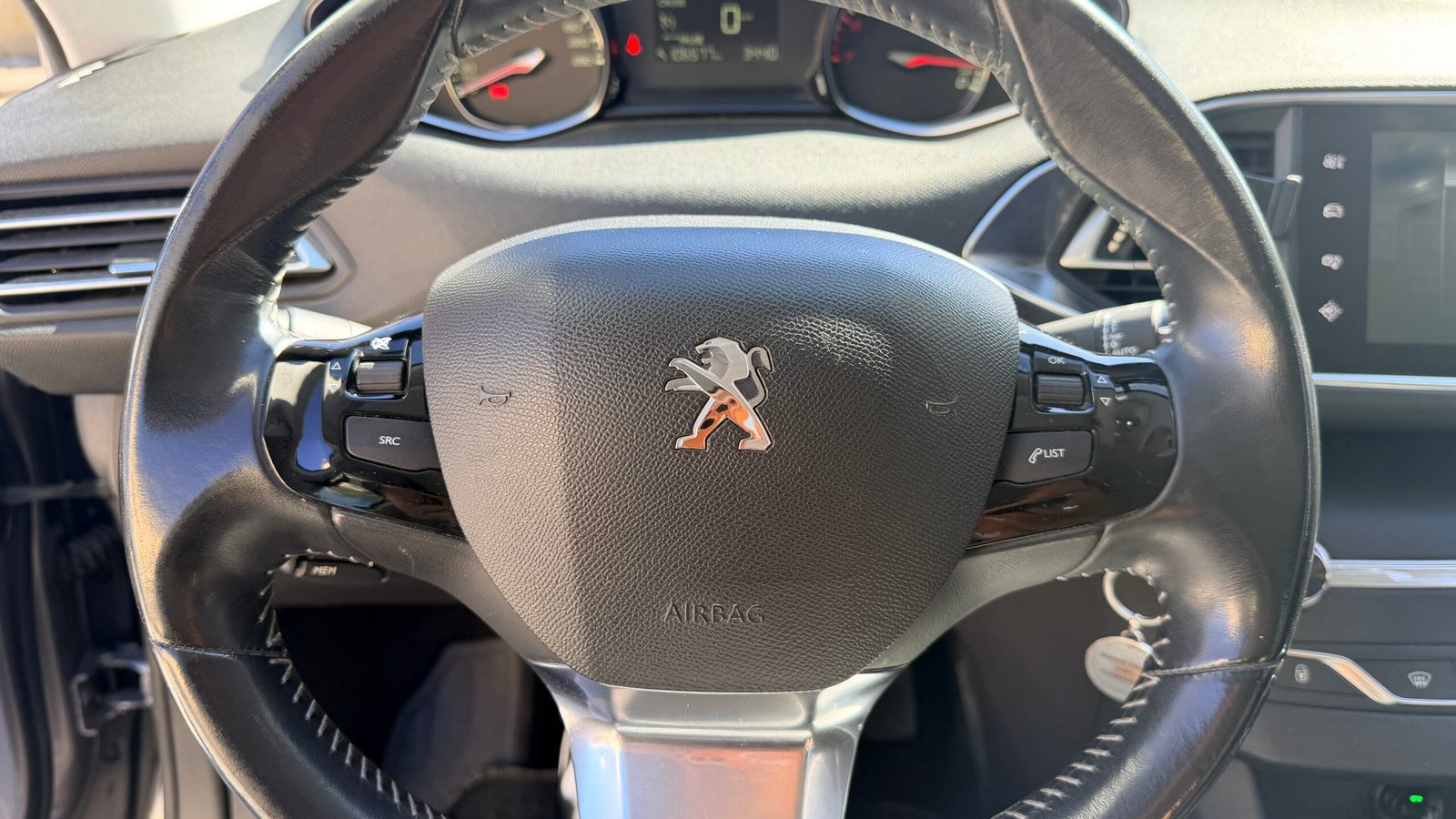 Peugeot 308 1.6 THP 125cv