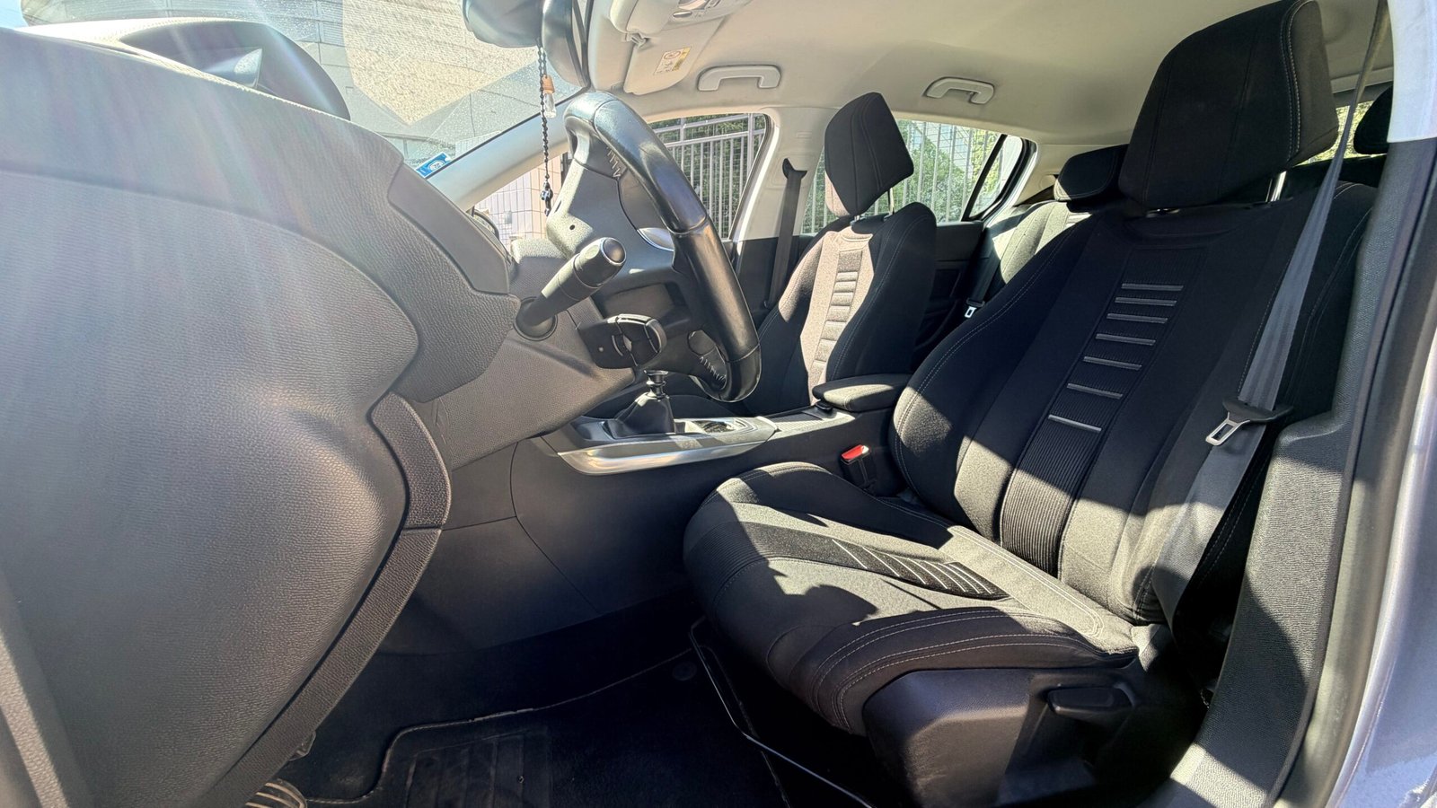 Peugeot 308 1.6 THP 125cv
