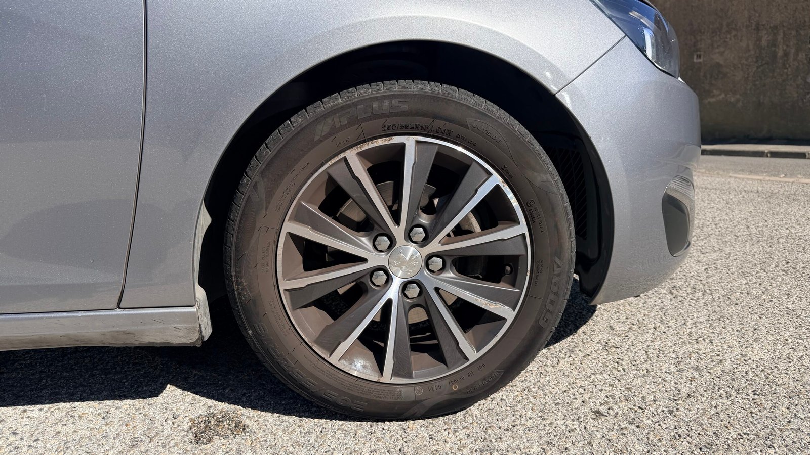 Peugeot 308 1.6 THP 125cv