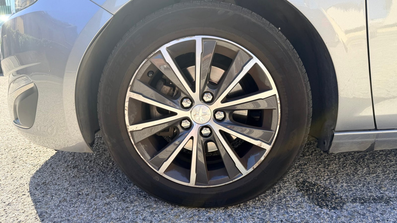 Peugeot 308 1.6 THP 125cv