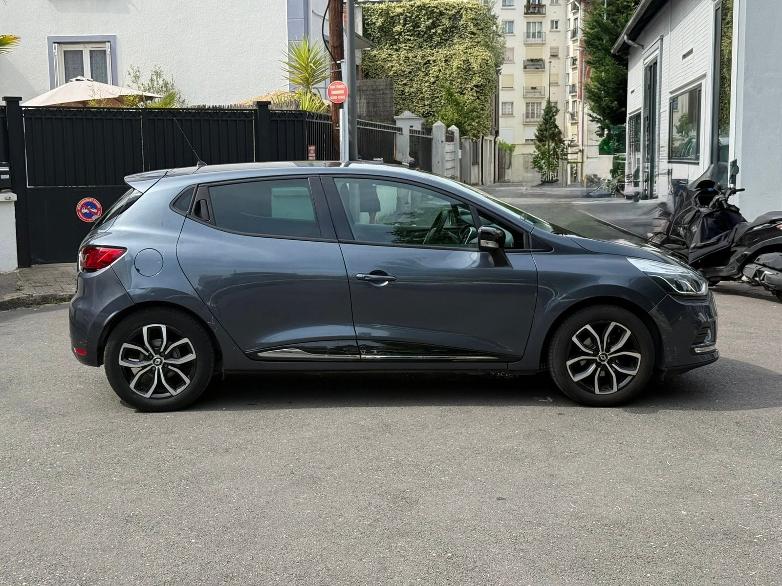 RENAULT Clio 4 75ch Limited