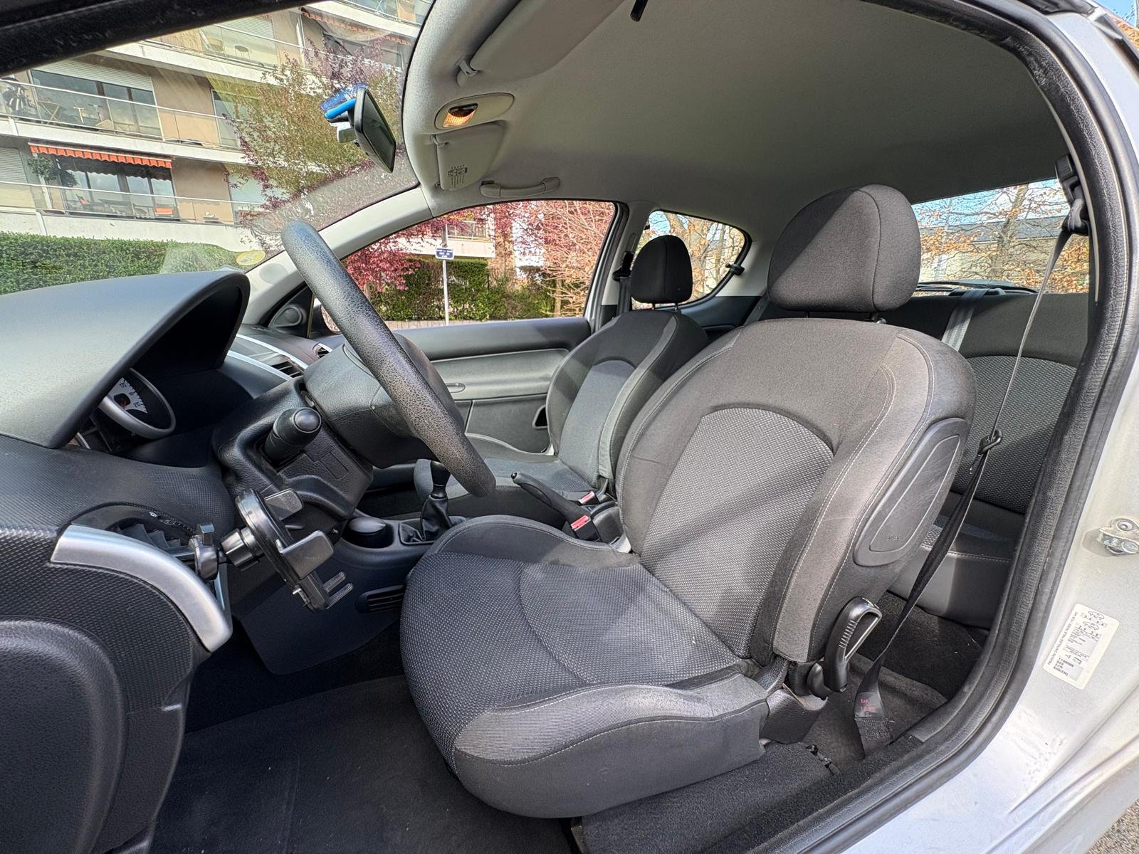 PEUGEOT 206+ 1.4 75ch