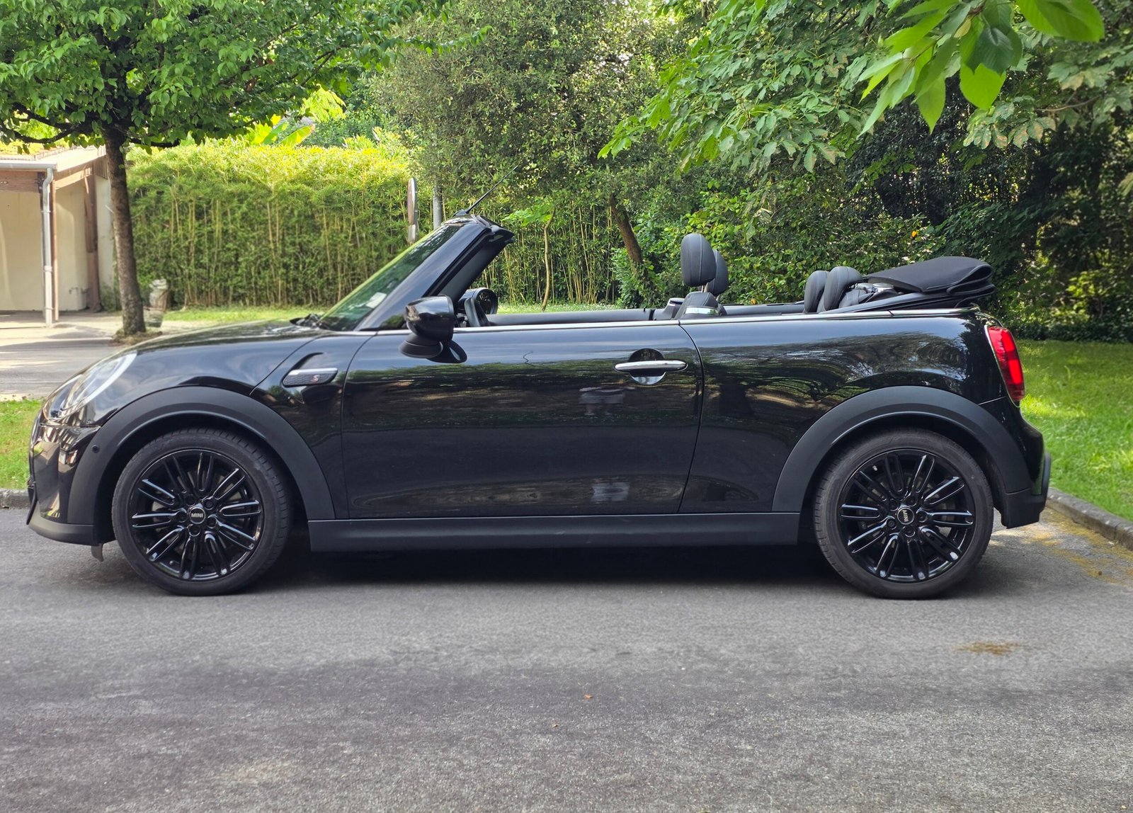 MINI COOPER S CABRIOLET – 2.0 T 178ch BVA7 Finition EDITION PREMIUM PLUS
