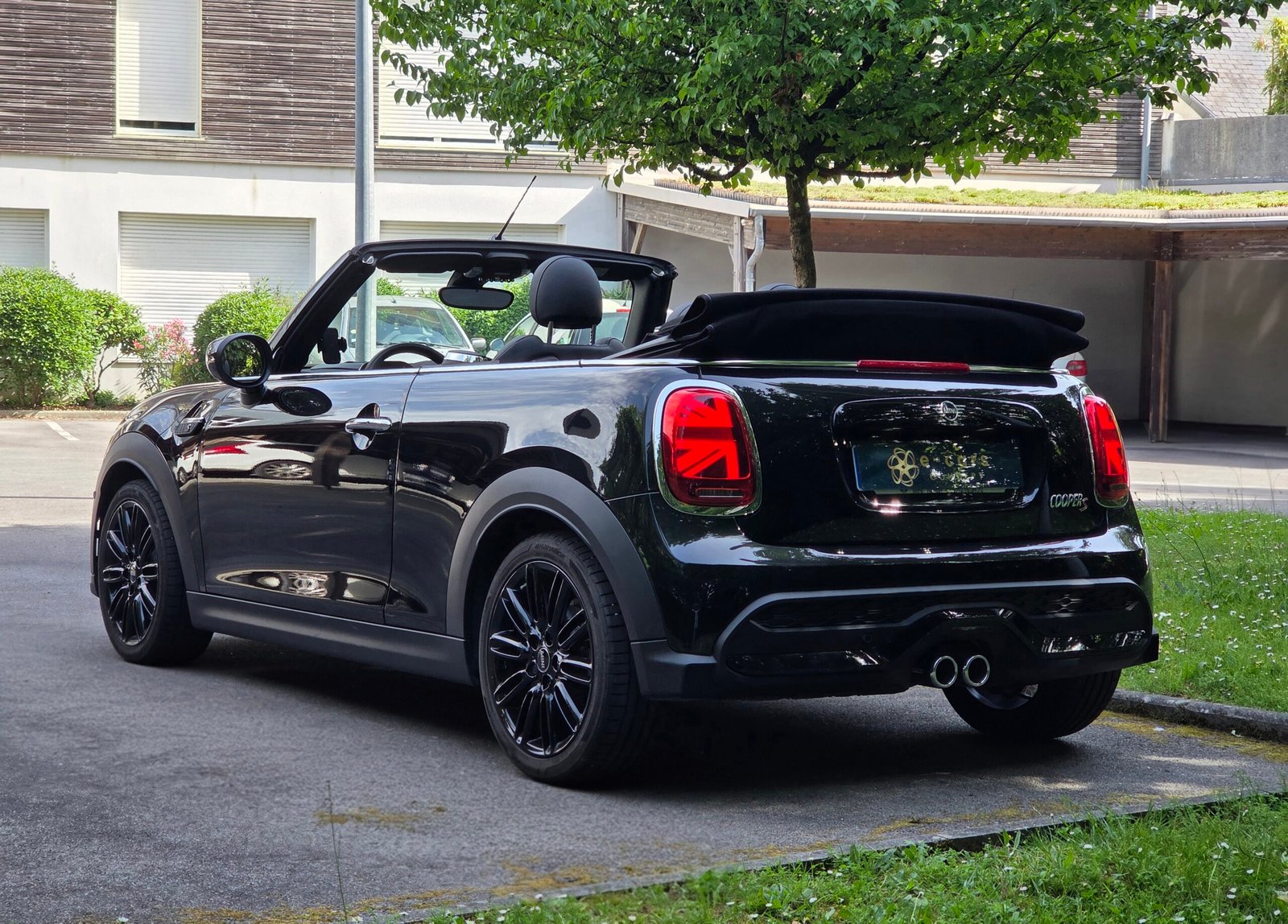 MINI COOPER S CABRIOLET – 2.0 T 178ch BVA7 Finition EDITION PREMIUM PLUS