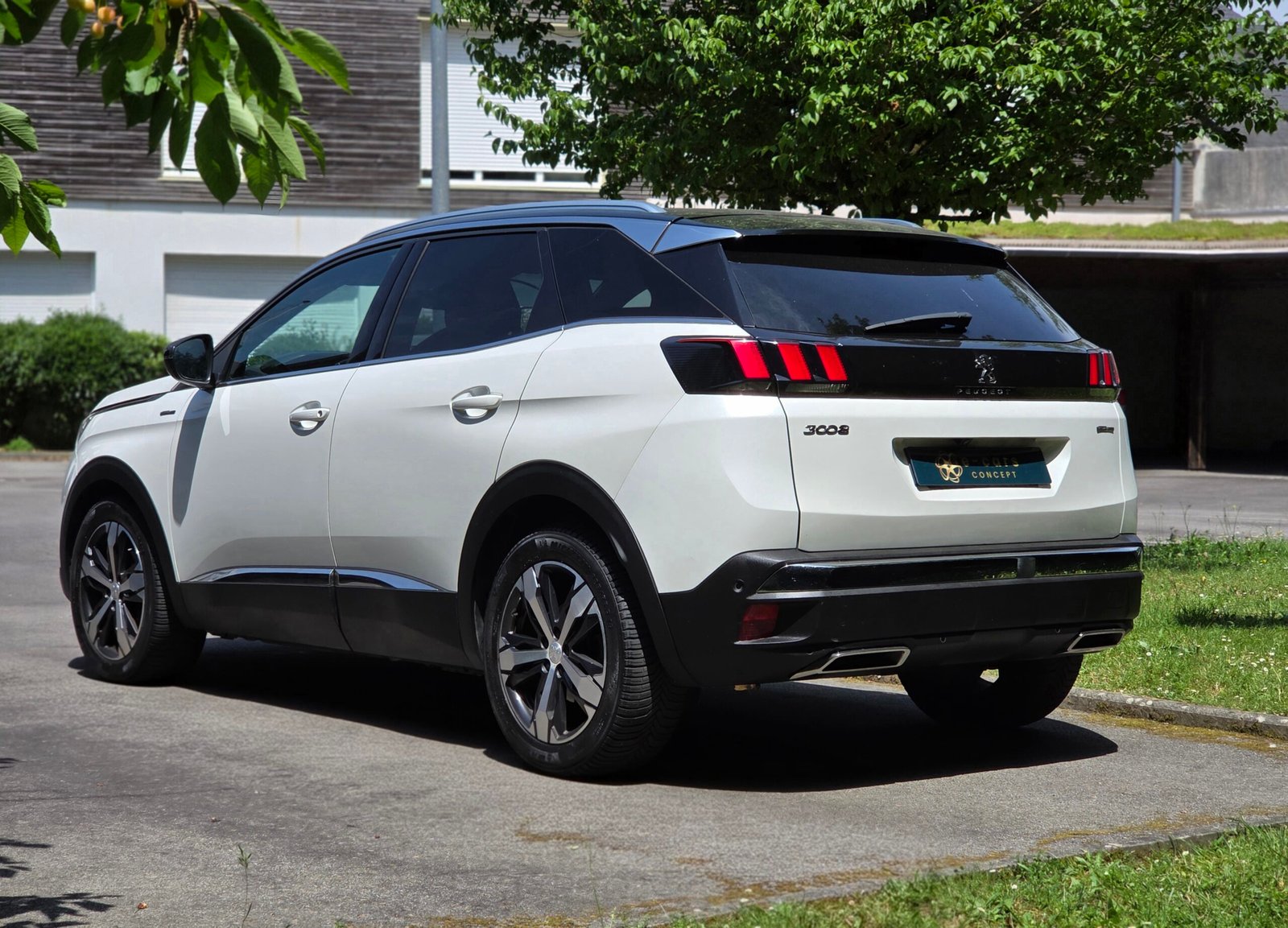 PEUGEOT 3008 – 2.0 BlueHDi 150ch BVM6 Finition GT LINE