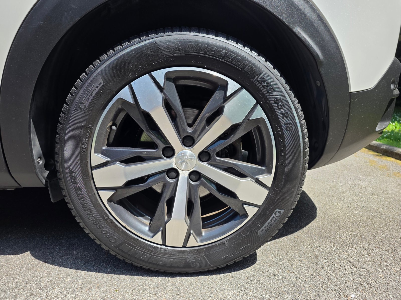 PEUGEOT 3008 – 2.0 BlueHDi 150ch BVM6 Finition GT LINE