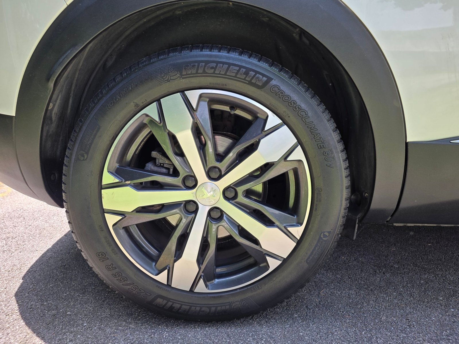 PEUGEOT 3008 – 2.0 BlueHDi 150ch BVM6 Finition GT LINE