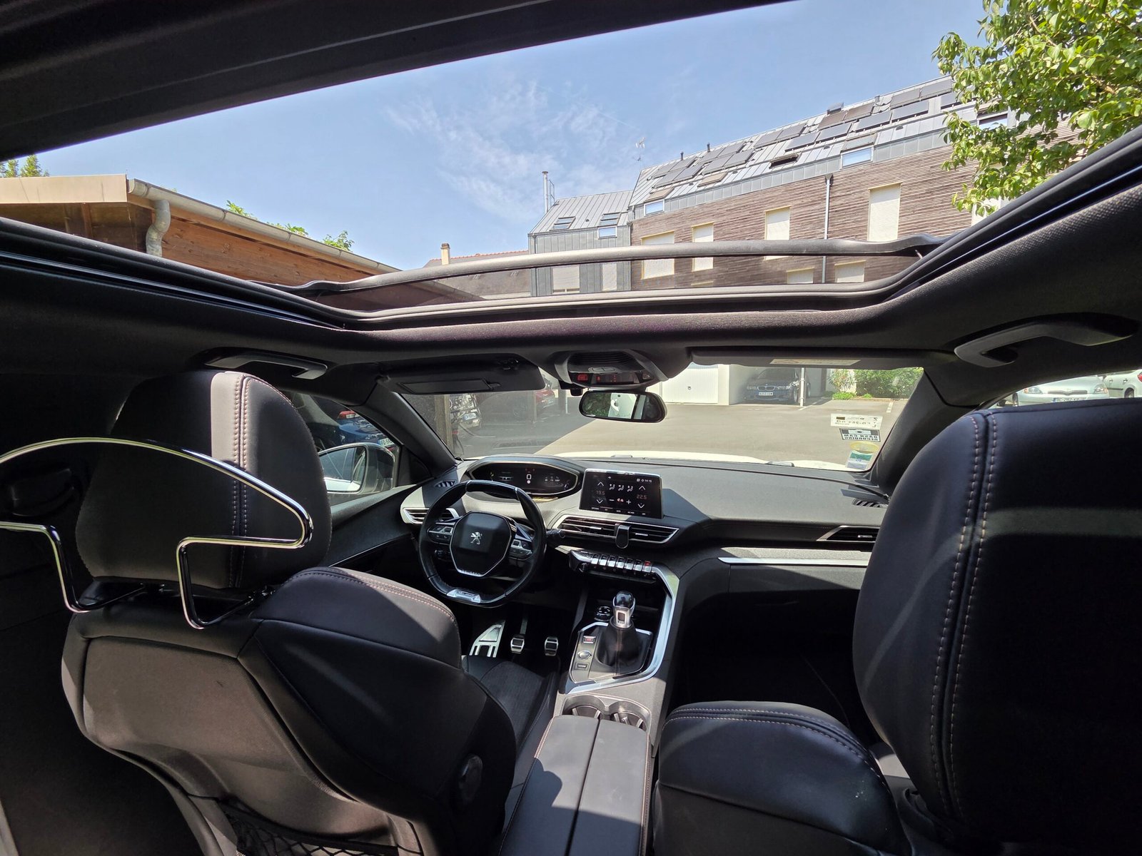 PEUGEOT 3008 – 2.0 BlueHDi 150ch BVM6 Finition GT LINE
