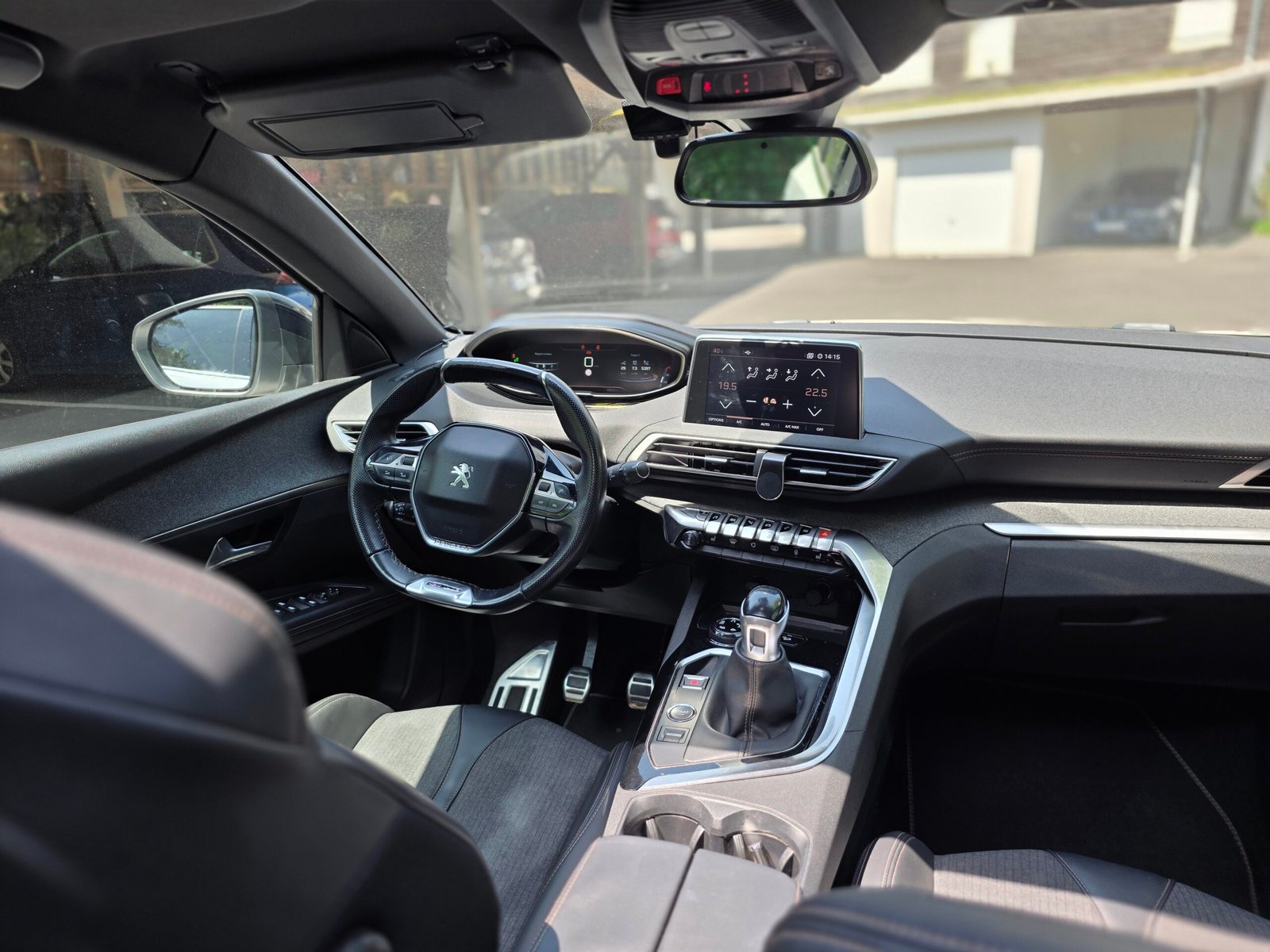 PEUGEOT 3008 – 2.0 BlueHDi 150ch BVM6 Finition GT LINE