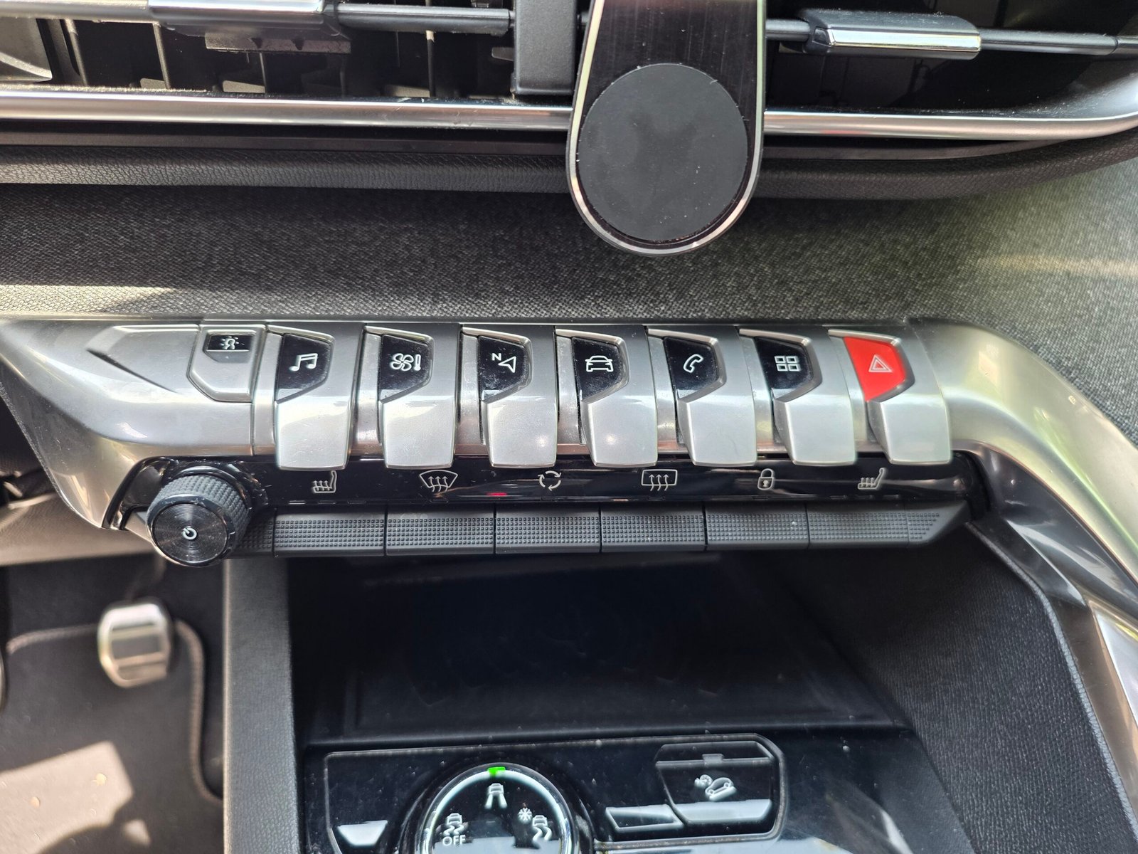 PEUGEOT 3008 – 2.0 BlueHDi 150ch BVM6 Finition GT LINE