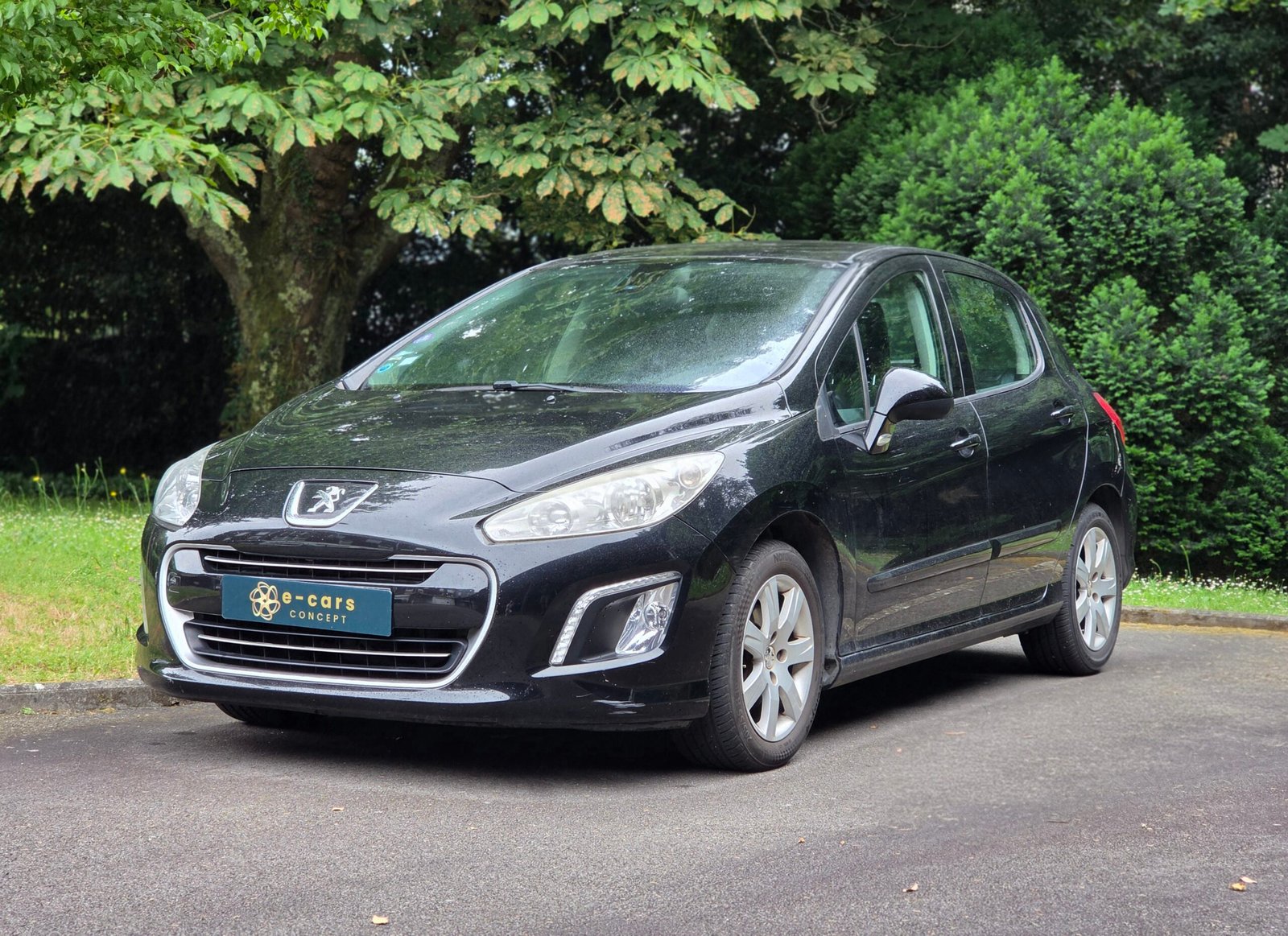 PEUGEOT 308 Allure Toit pano – 1.6 VTi 120ch BVM5