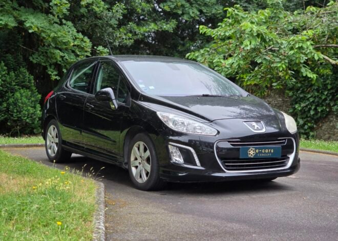 PEUGEOT 308 Allure Toit pano – 1.6 VTi 120ch BVM5