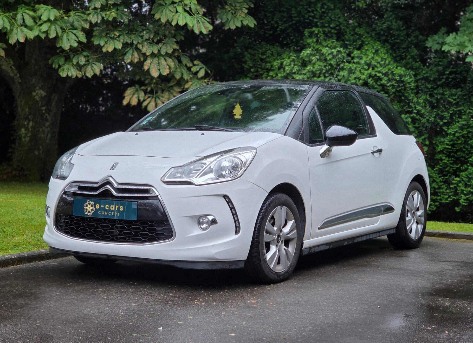 CITROËN DS 3 – 1.6 VTi 120ch BVM5 Finition SO CHIC