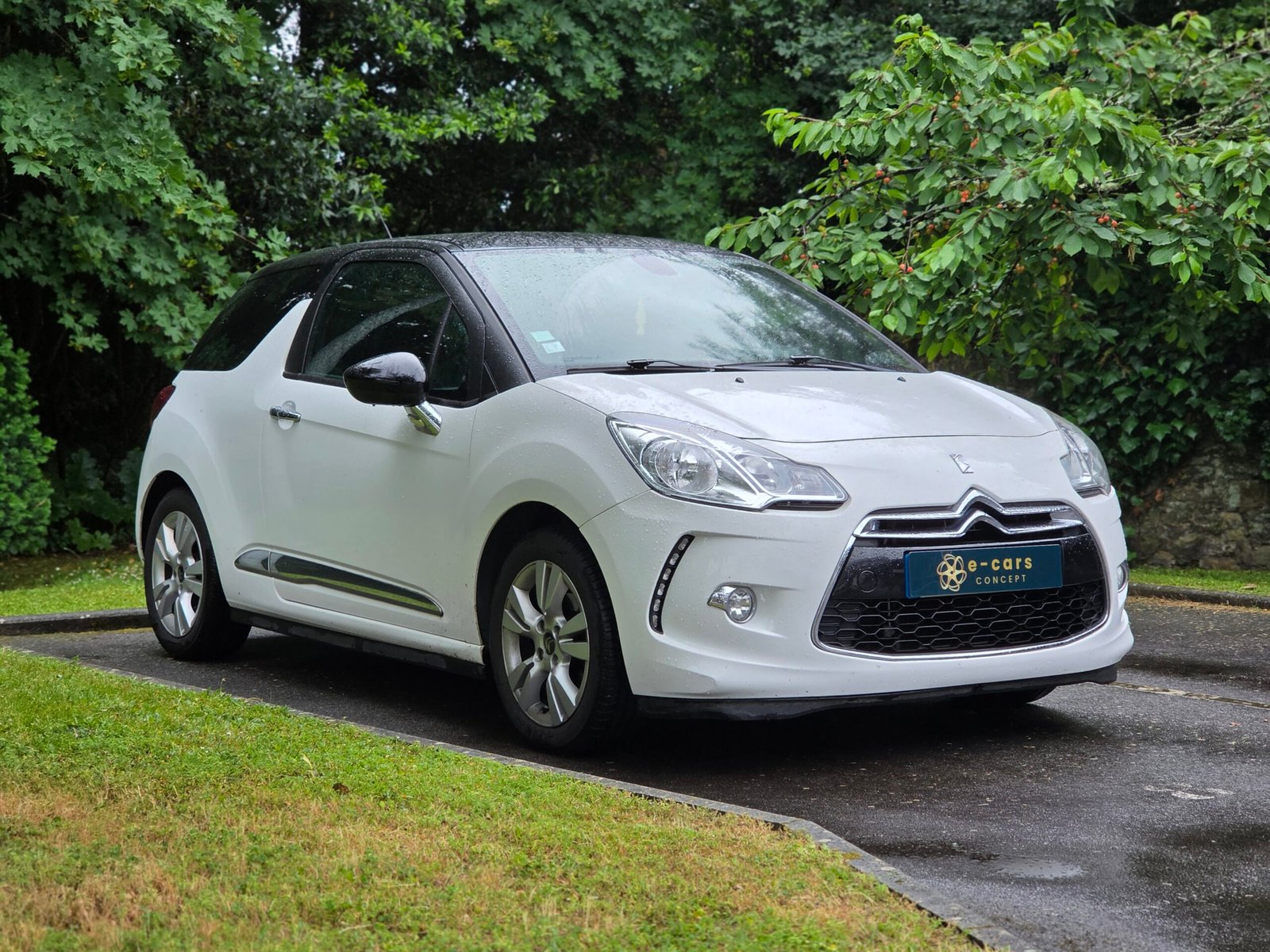 CITROËN DS 3 – 1.6 VTi 120ch BVM5 Finition SO CHIC