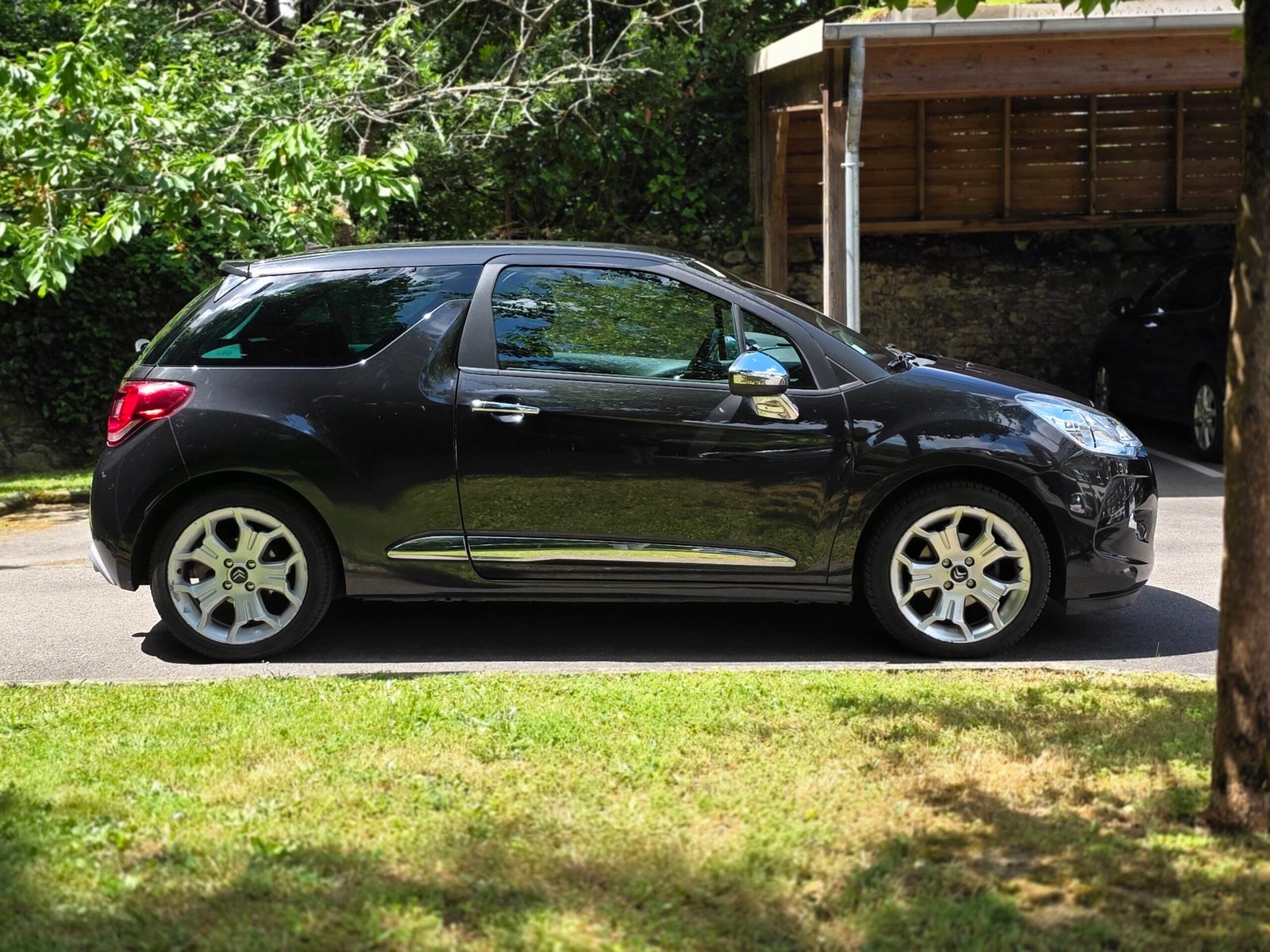 CITROËN DS 3 – 1.6 VTi 120ch Boîte Auto Finition SO CHIC