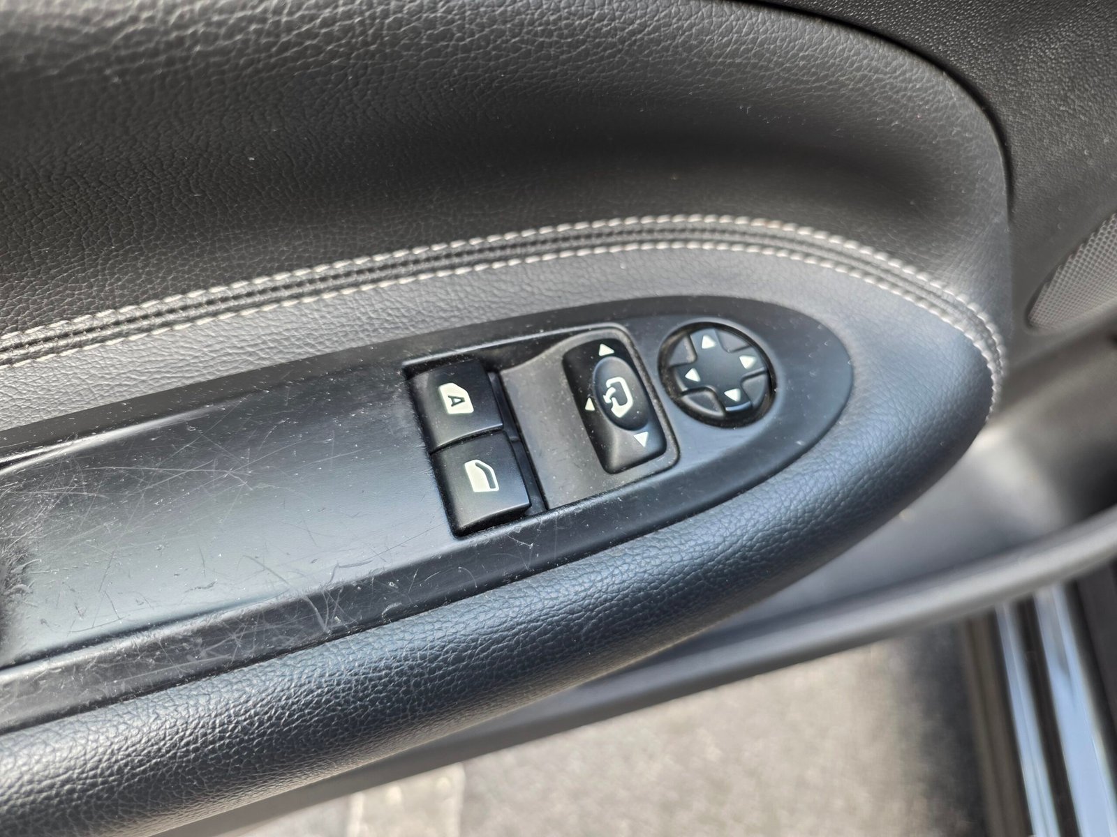 CITROËN DS 3 – 1.6 VTi 120ch Boîte Auto Finition SO CHIC
