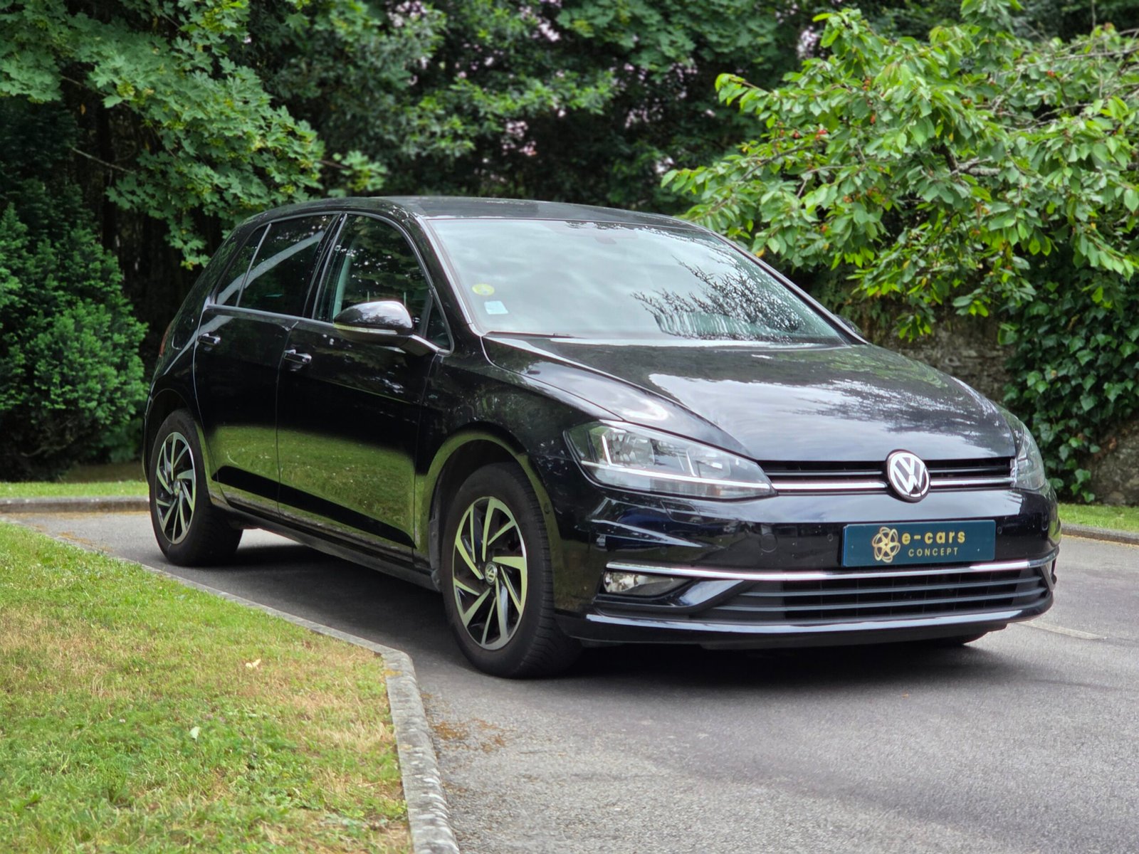 VOLKSWAGEN GOLF 7 – 1.6 TDi 115ch DSG7 Finition CONNECT