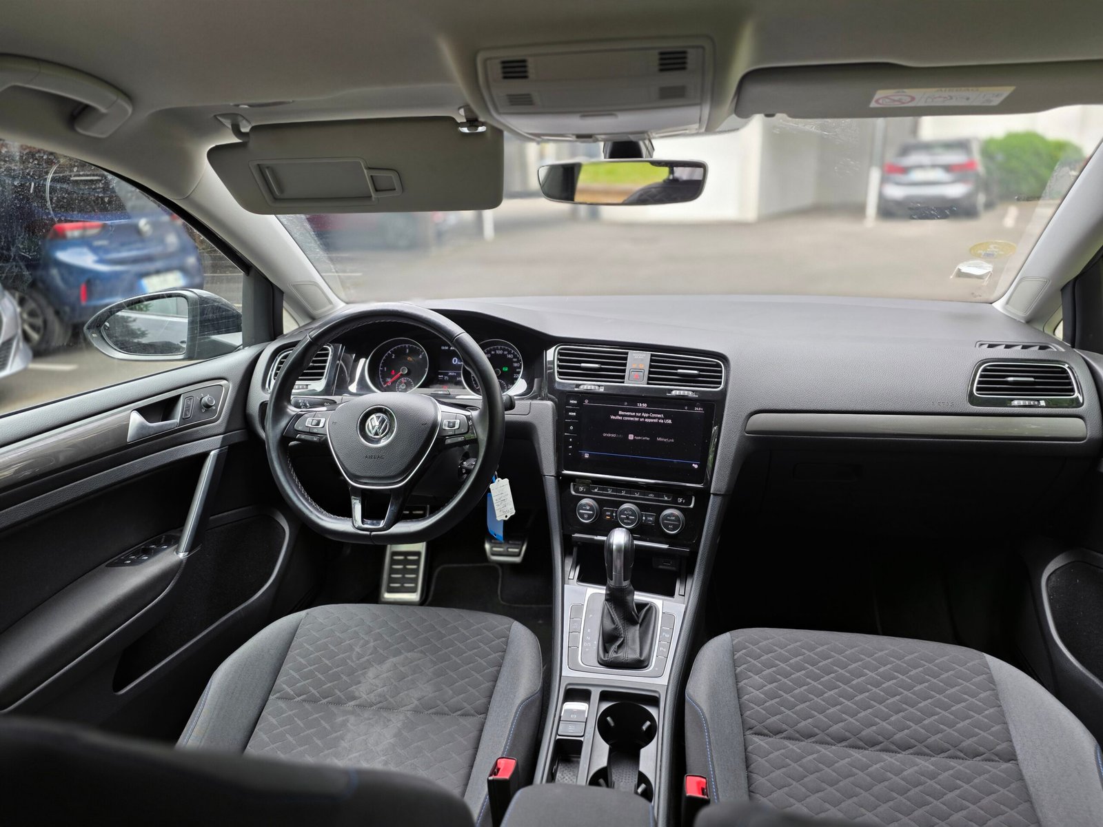 VOLKSWAGEN GOLF 7 – 1.6 TDi 115ch DSG7 Finition CONNECT
