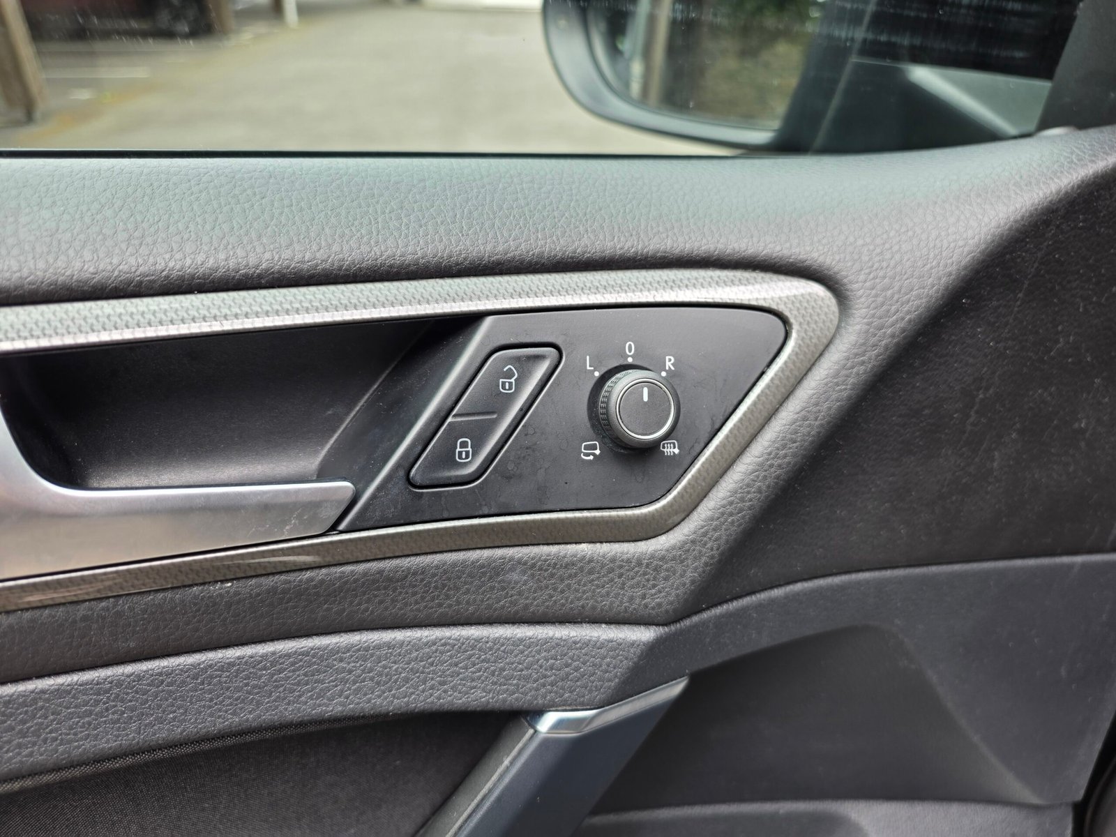 VOLKSWAGEN GOLF 7 – 1.6 TDi 115ch DSG7 Finition CONNECT