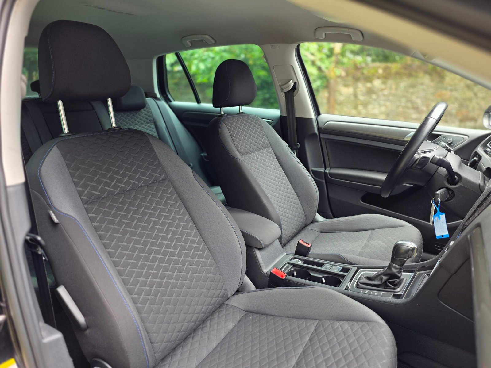 VOLKSWAGEN GOLF 7 – 1.6 TDi 115ch DSG7 Finition CONNECT