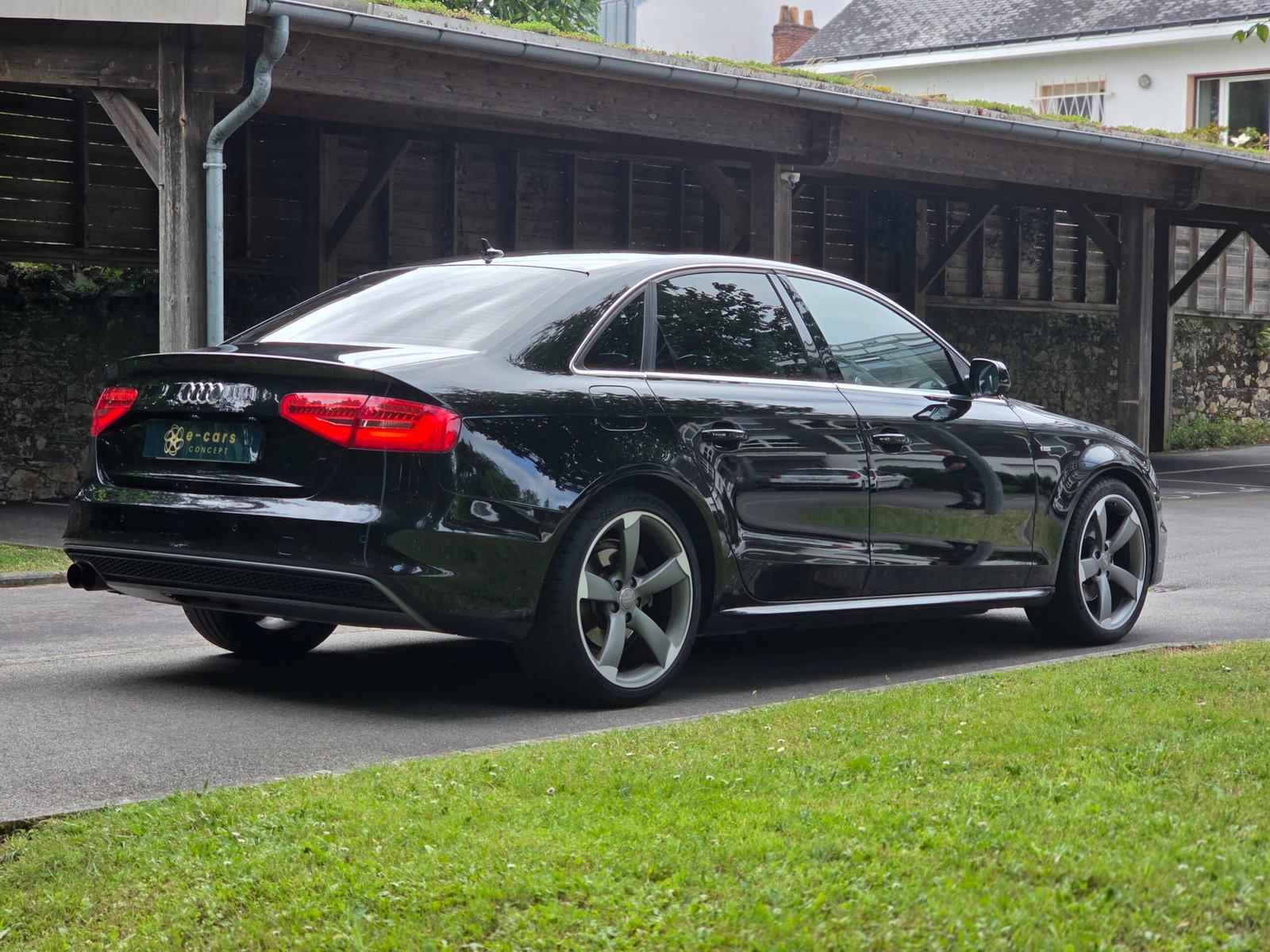 UDI A4 S Line – 1.8 TFSi 170ch BVM6