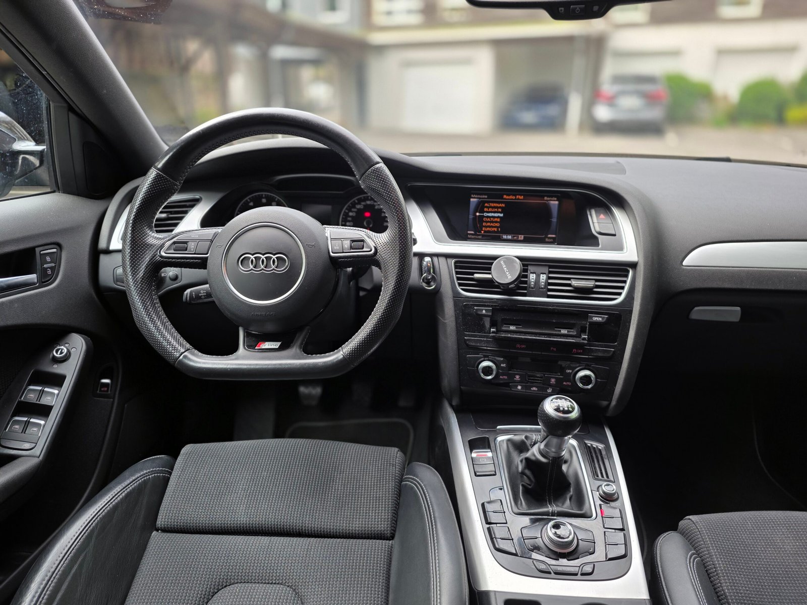UDI A4 S Line – 1.8 TFSi 170ch BVM6
