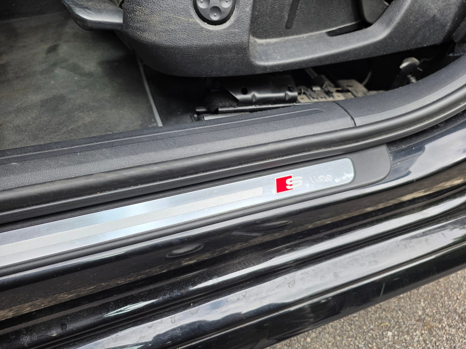 UDI A4 S Line – 1.8 TFSi 170ch BVM6