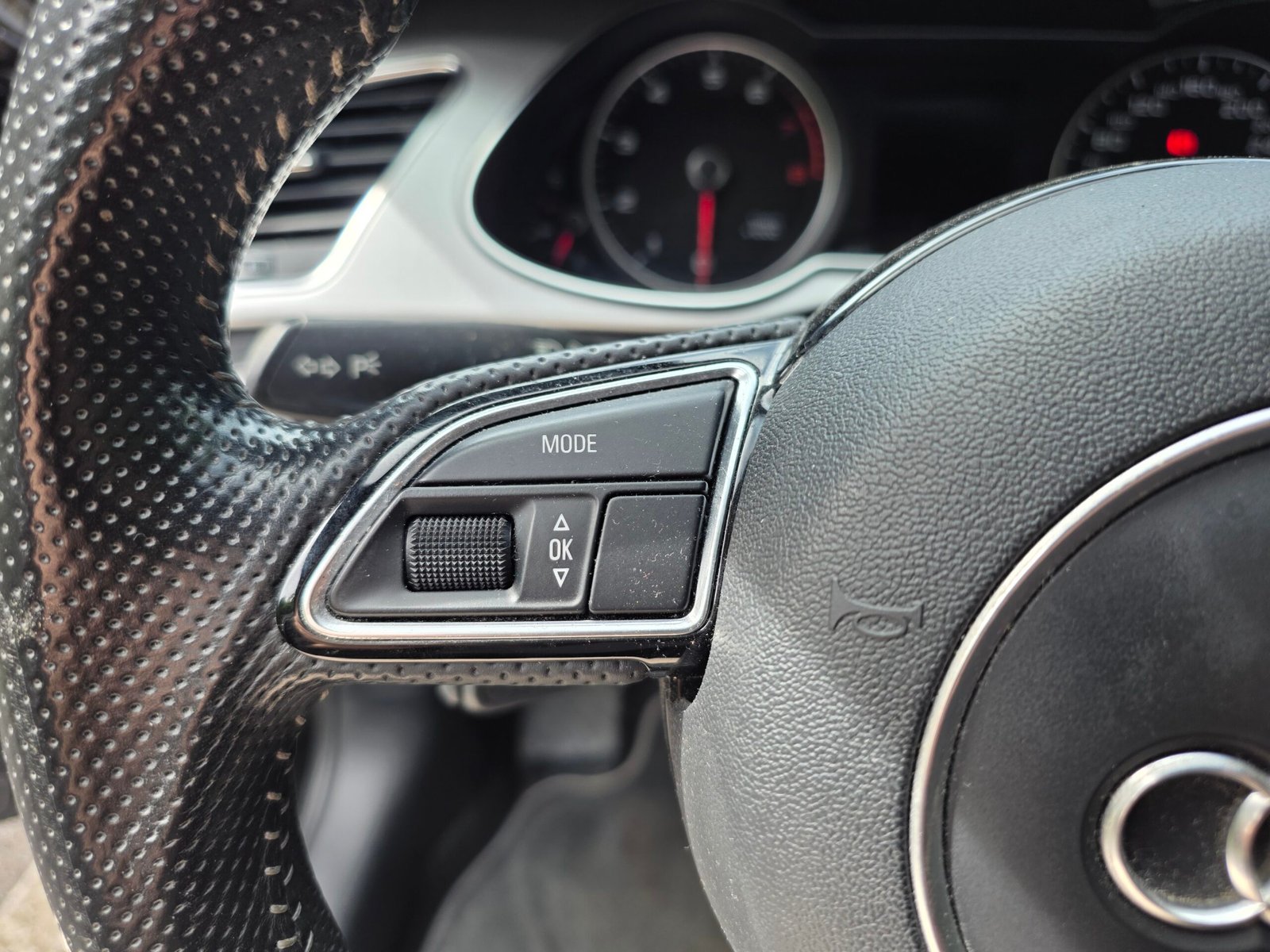 UDI A4 S Line – 1.8 TFSi 170ch BVM6