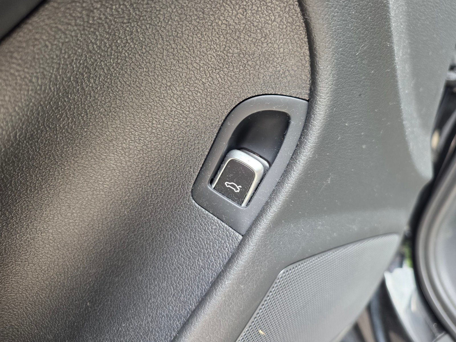 UDI A4 S Line – 1.8 TFSi 170ch BVM6